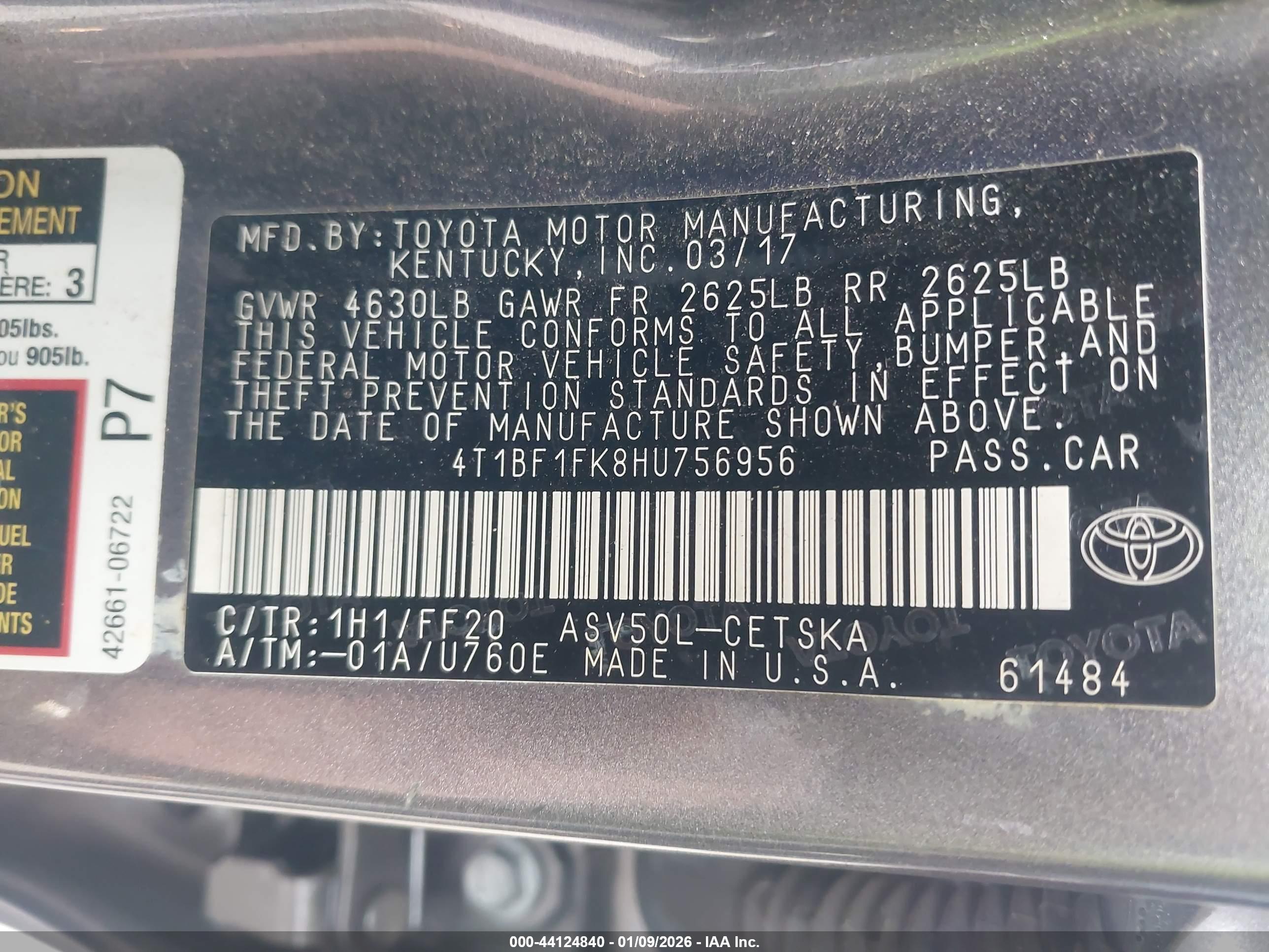 TOYOTA CAMRY image 9