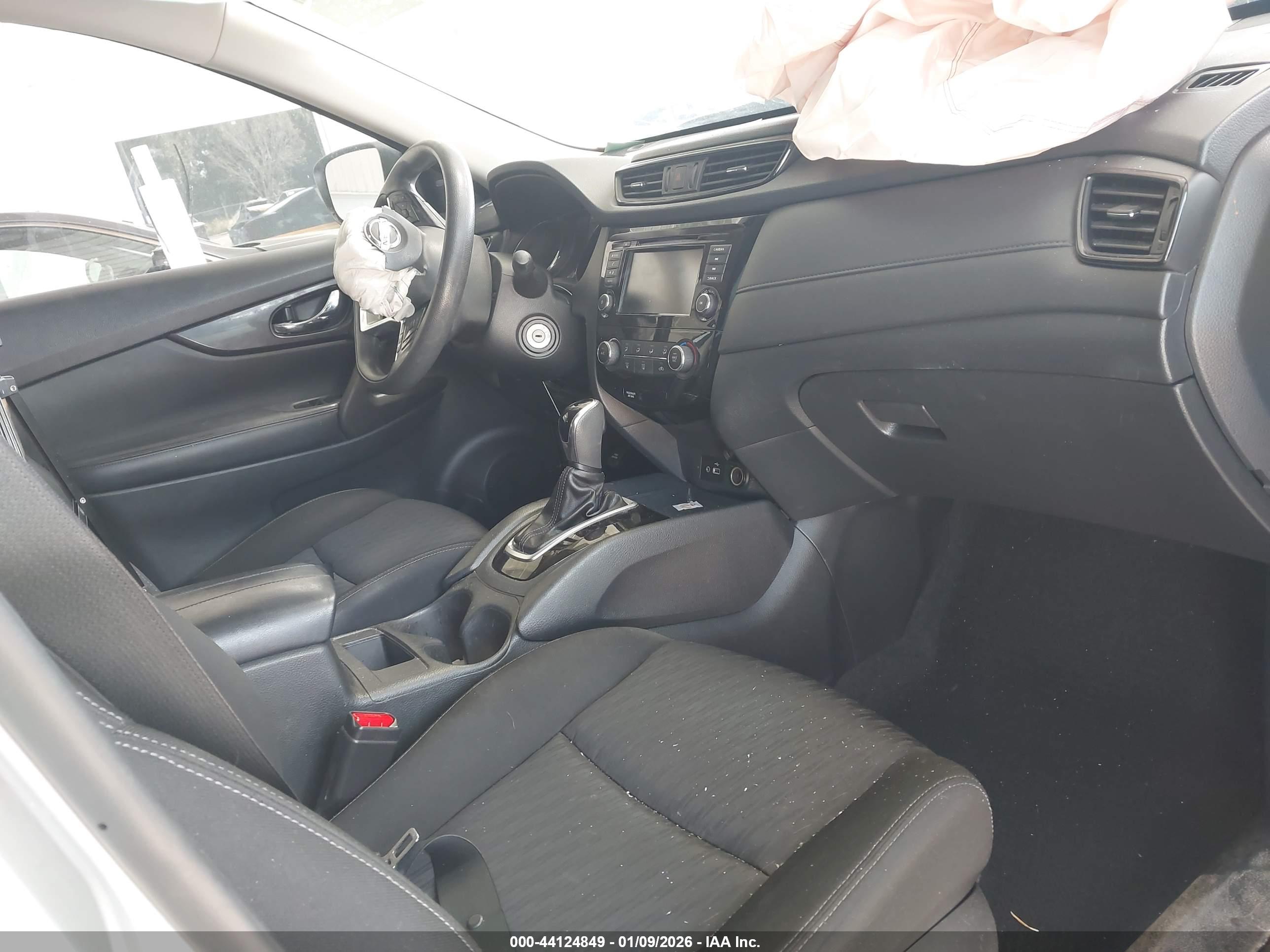 NISSAN ROGUE image 5