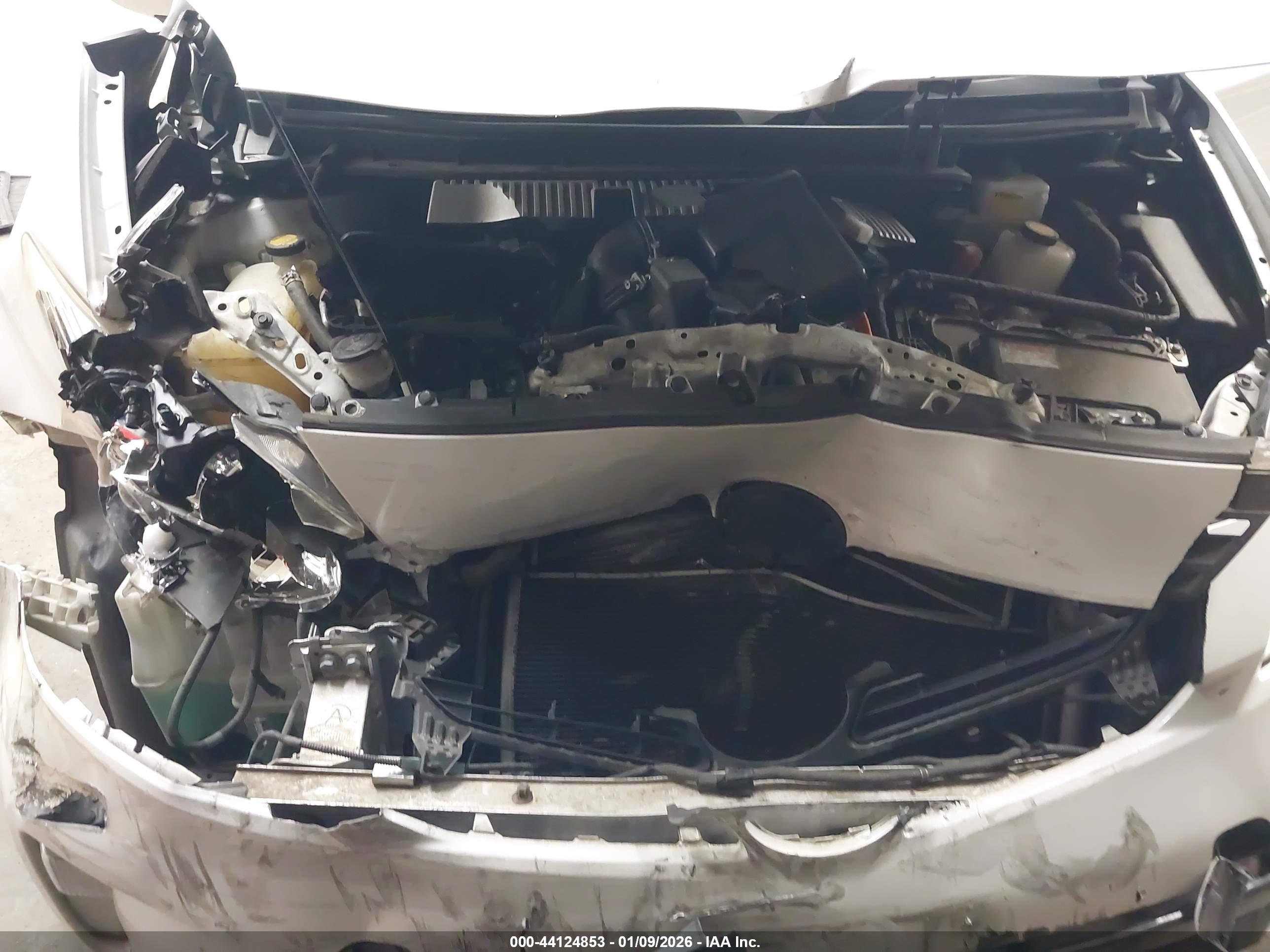 TOYOTA PRIUS image 10