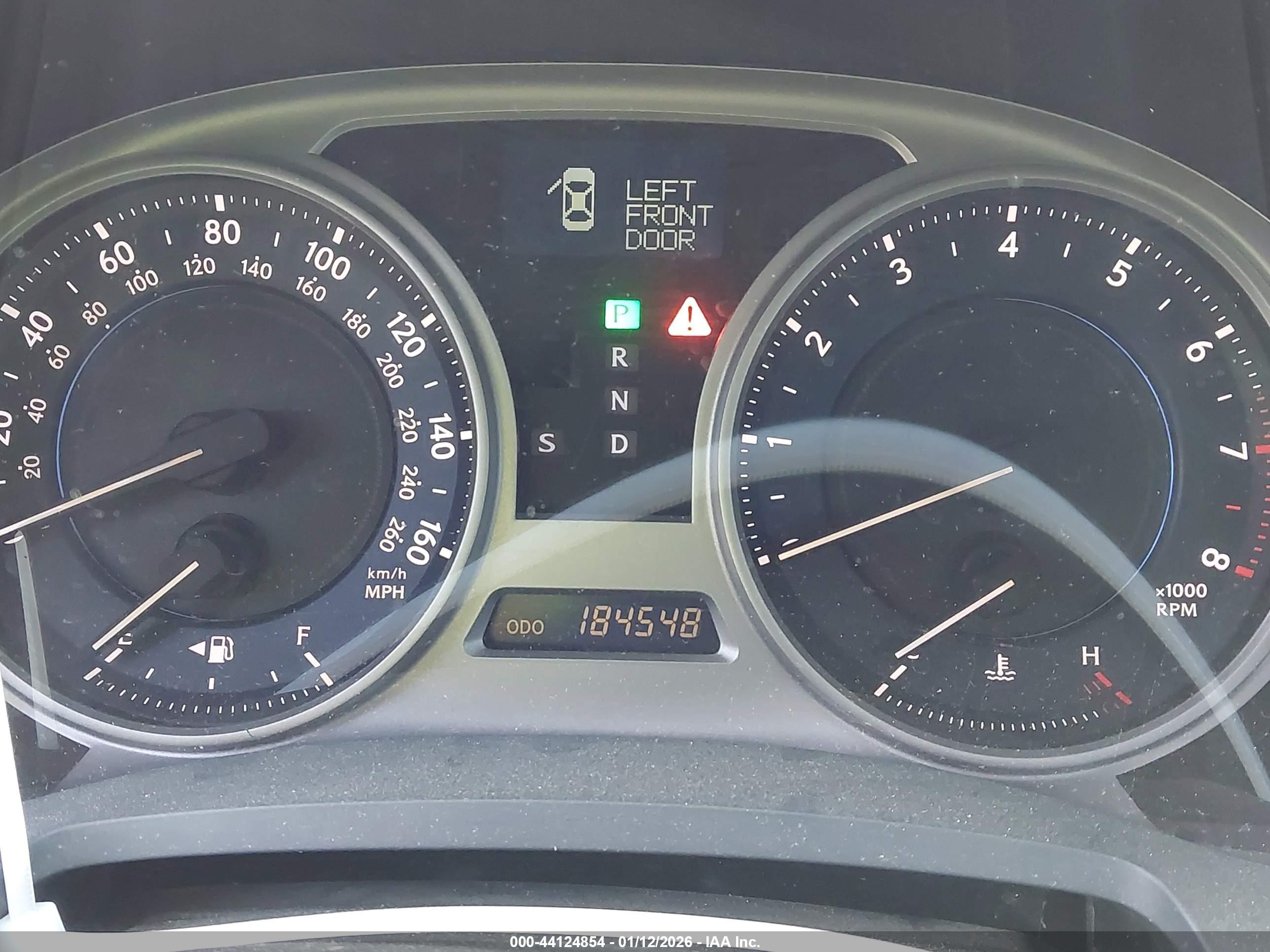 LEXUS IS image 7