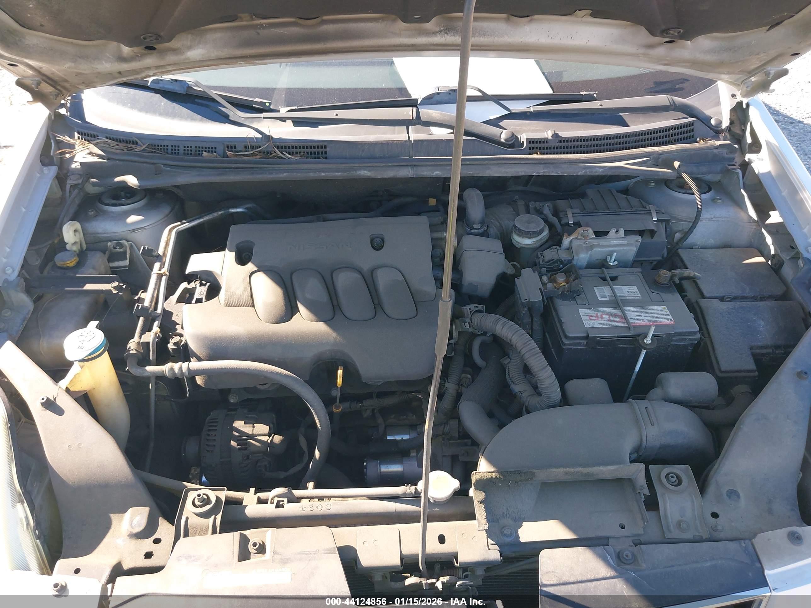 NISSAN SENTRA image 10