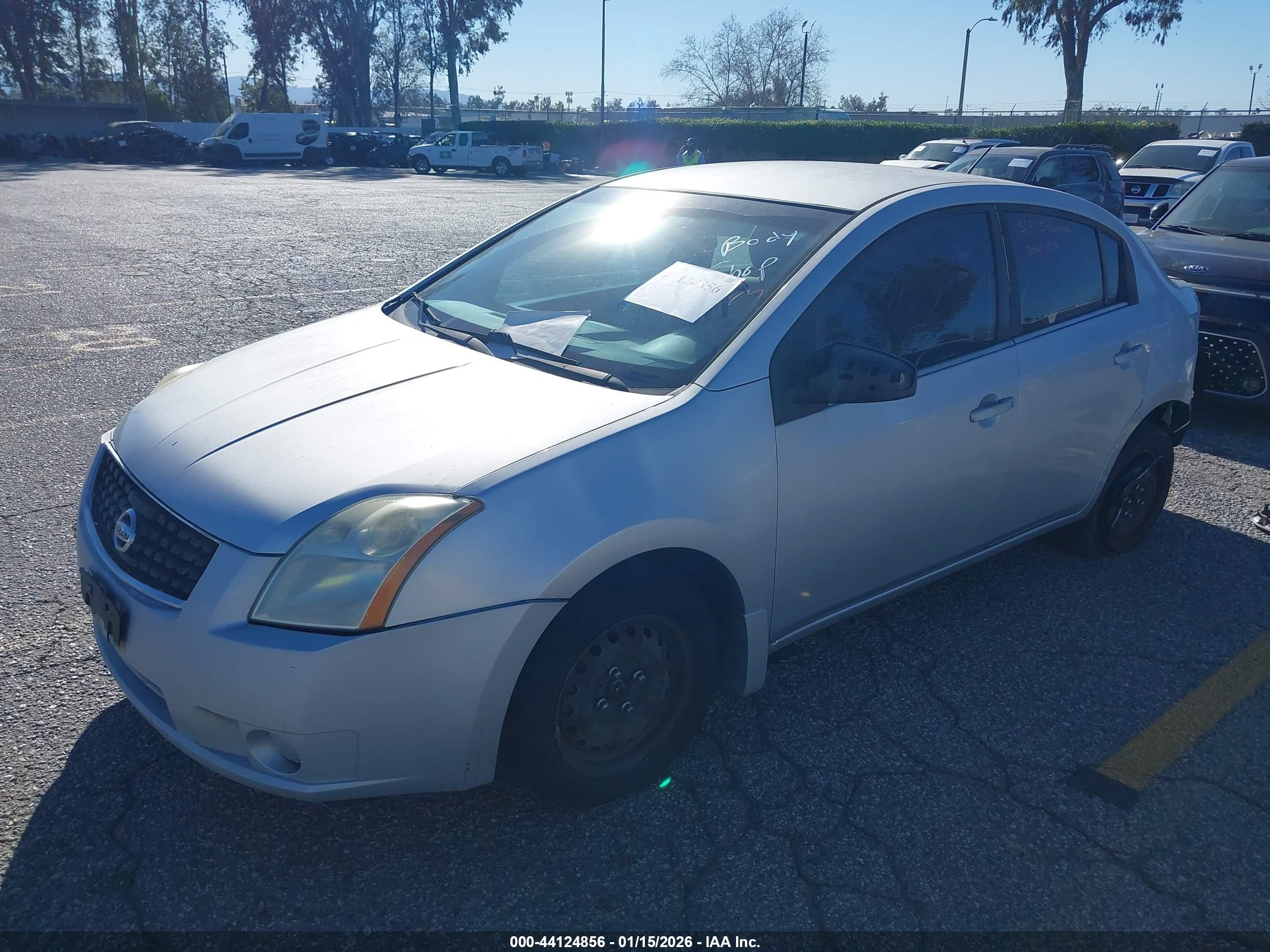 NISSAN SENTRA image 2