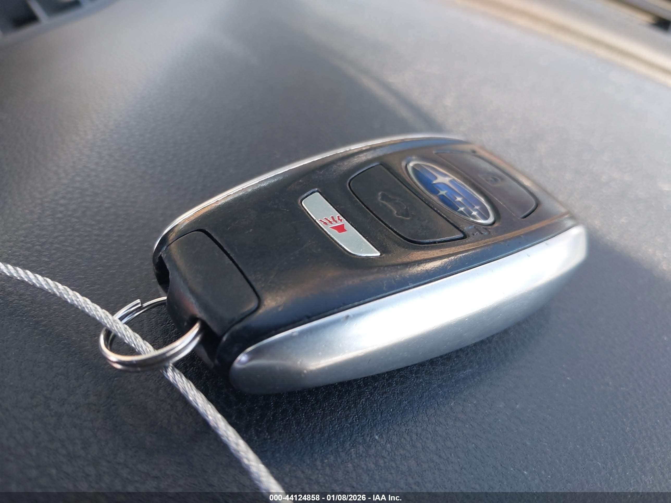 SUBARU OUTBACK image 11