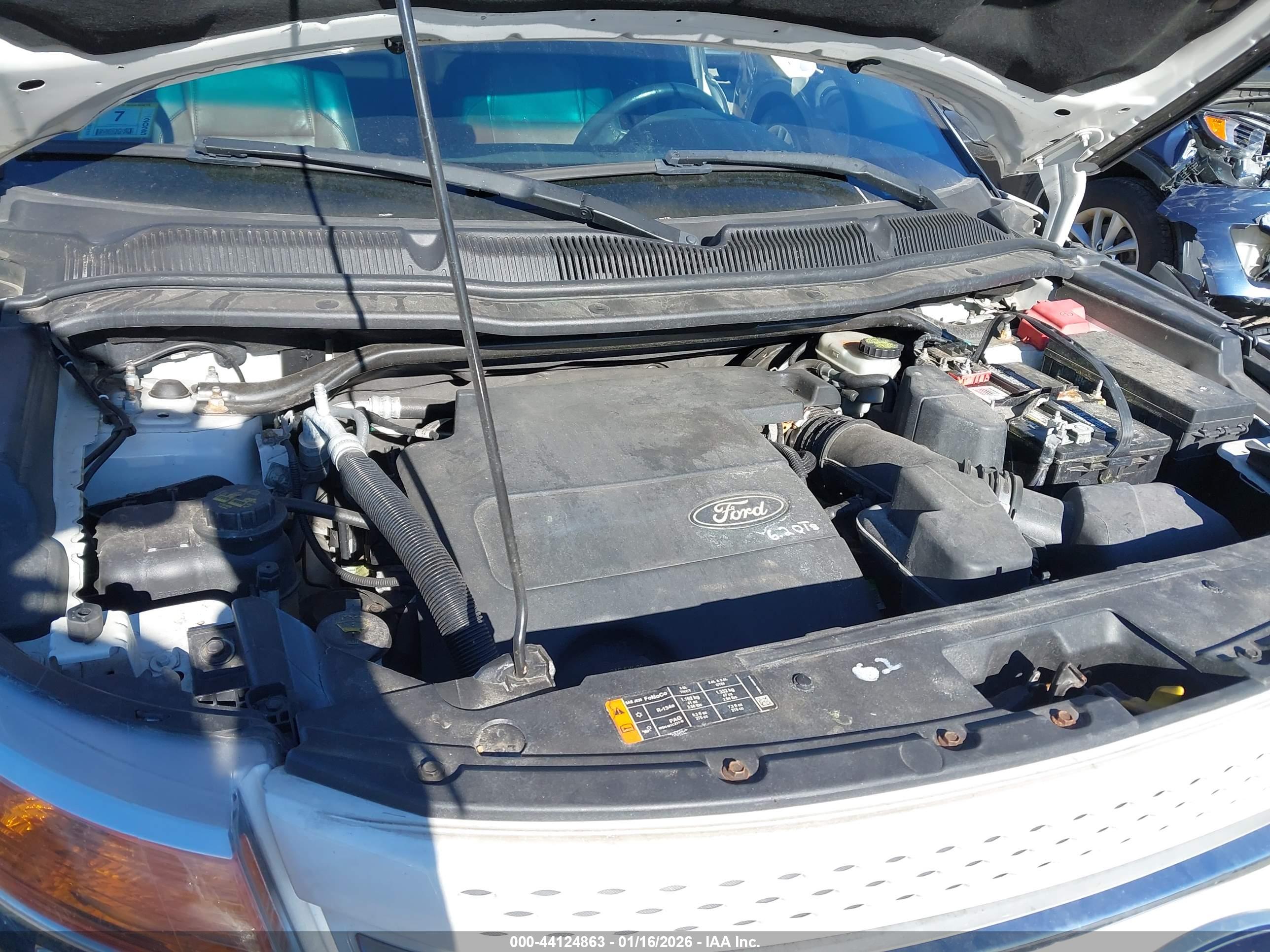 FORD EXPLORER image 10