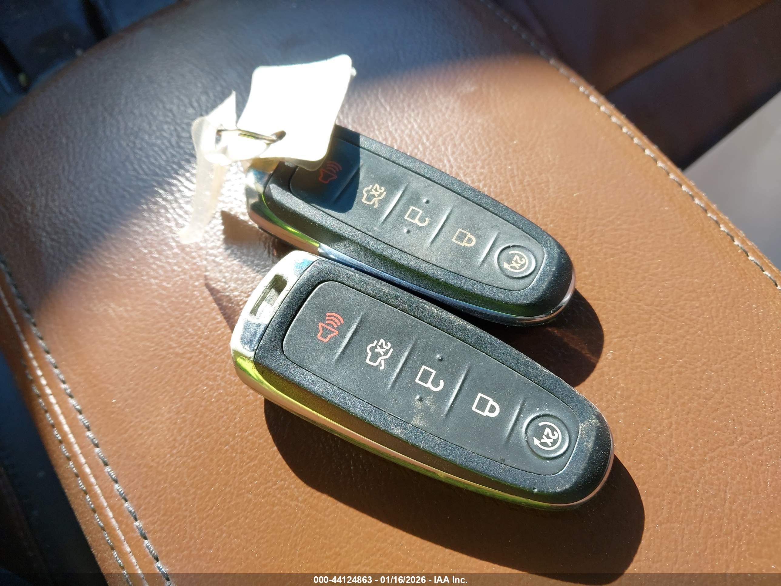 FORD EXPLORER image 11