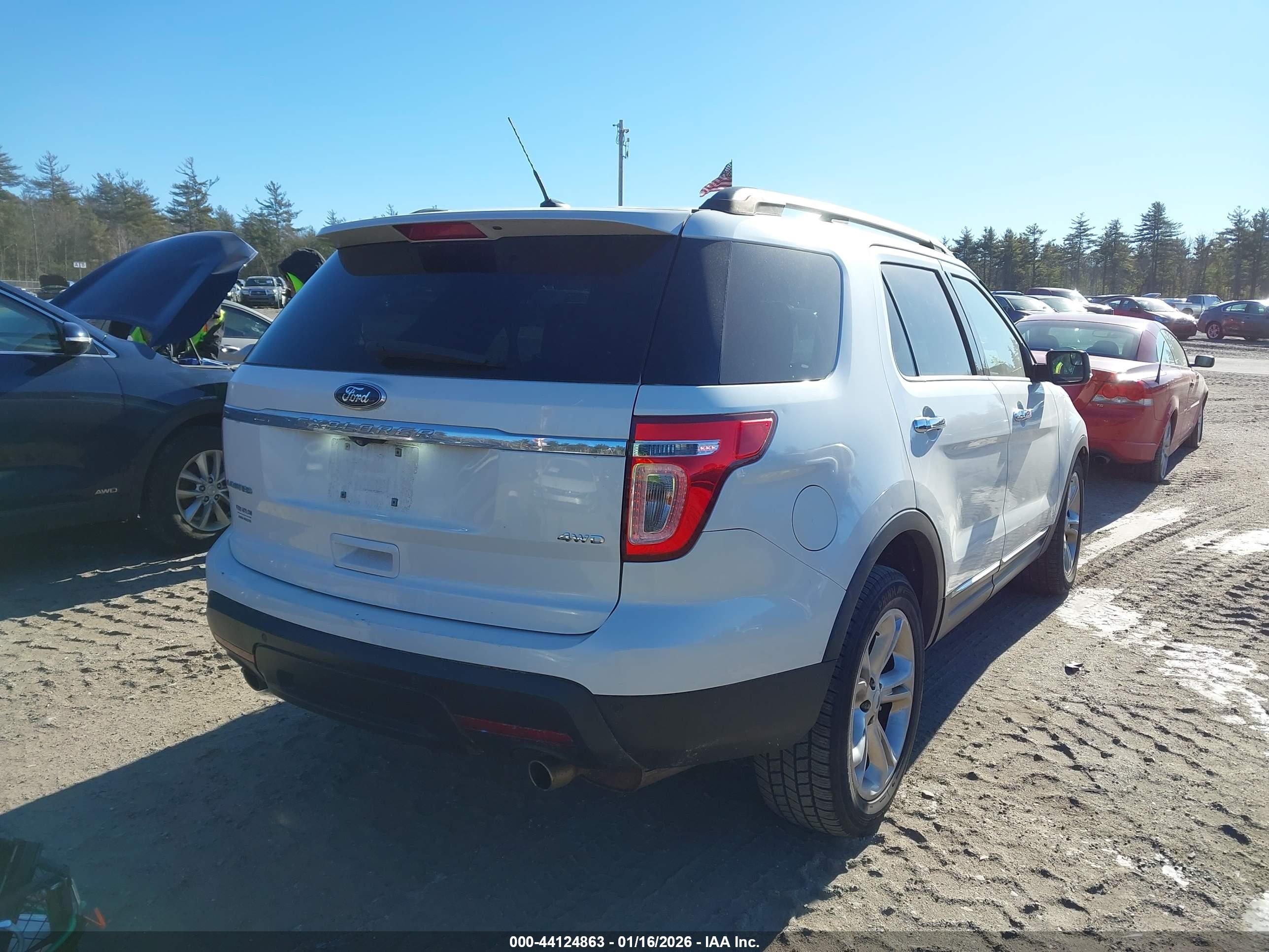 FORD EXPLORER image 4