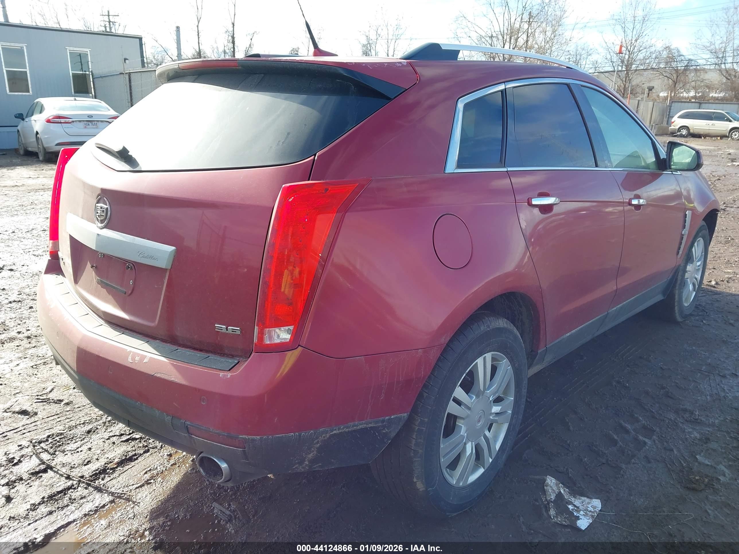 CADILLAC SRX image 4