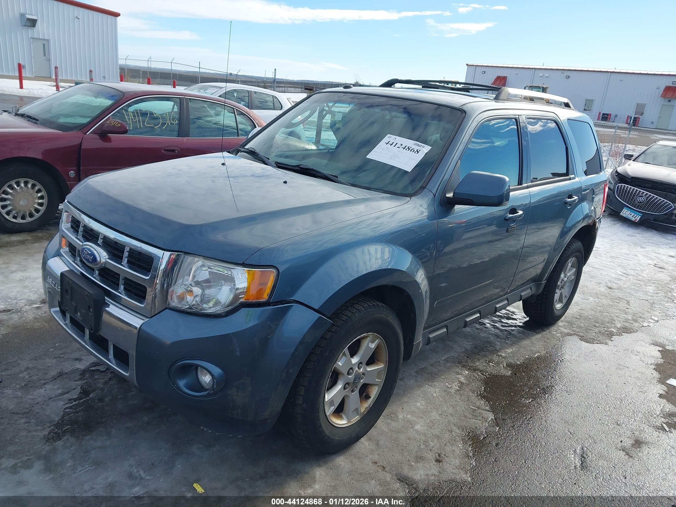 FORD ESCAPE image 2