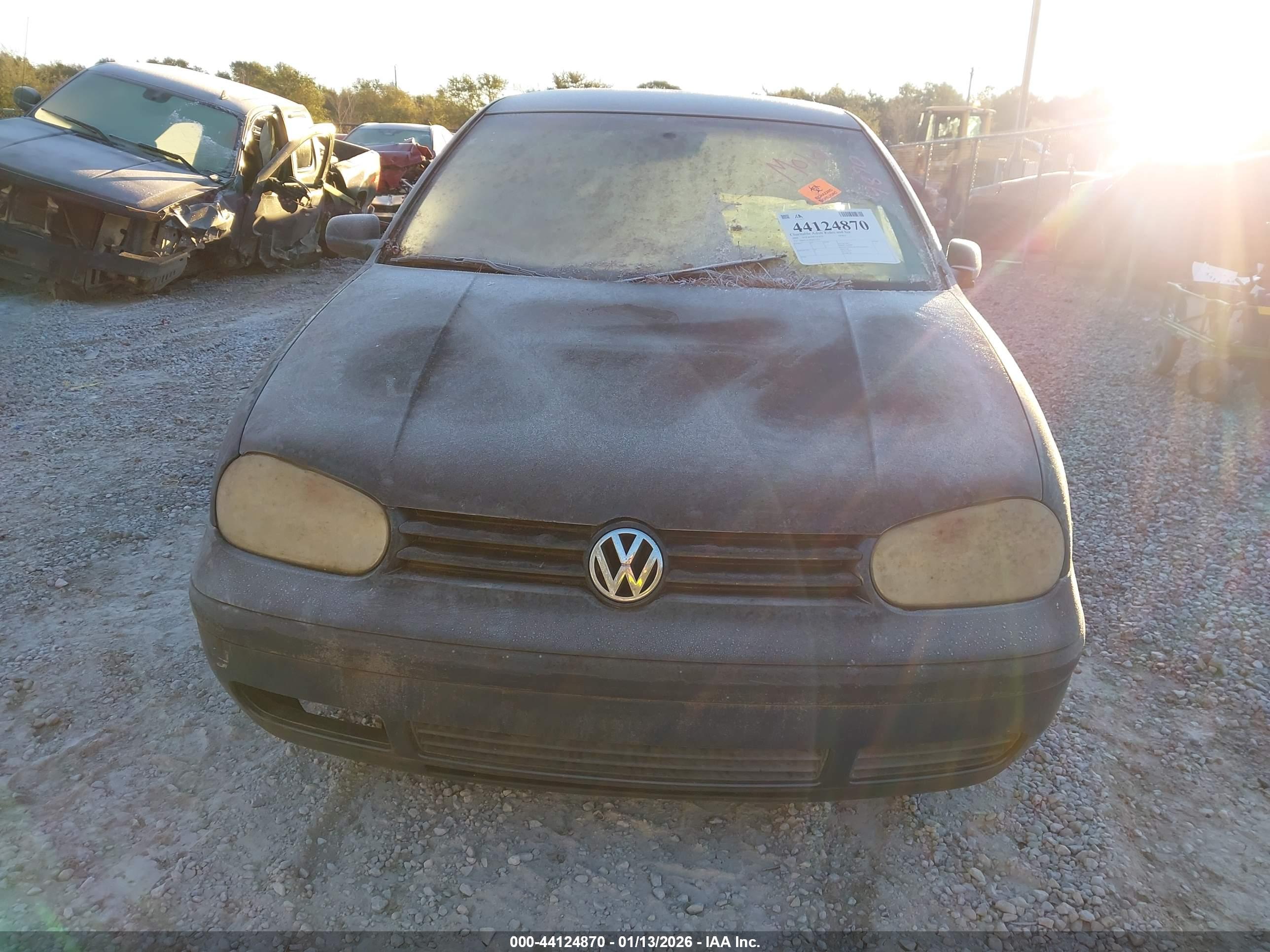 VOLKSWAGEN GOLF image 6