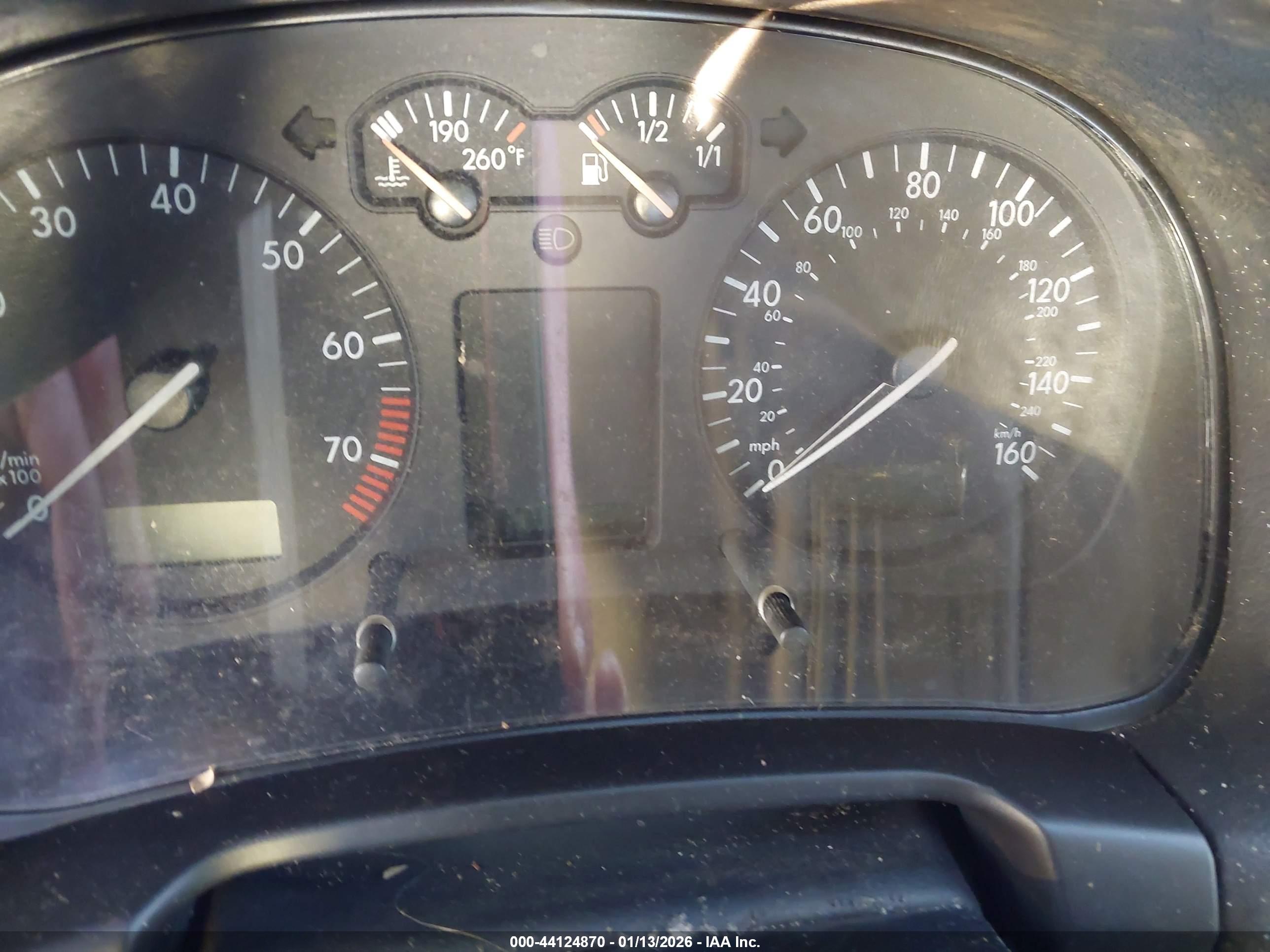 VOLKSWAGEN GOLF image 7