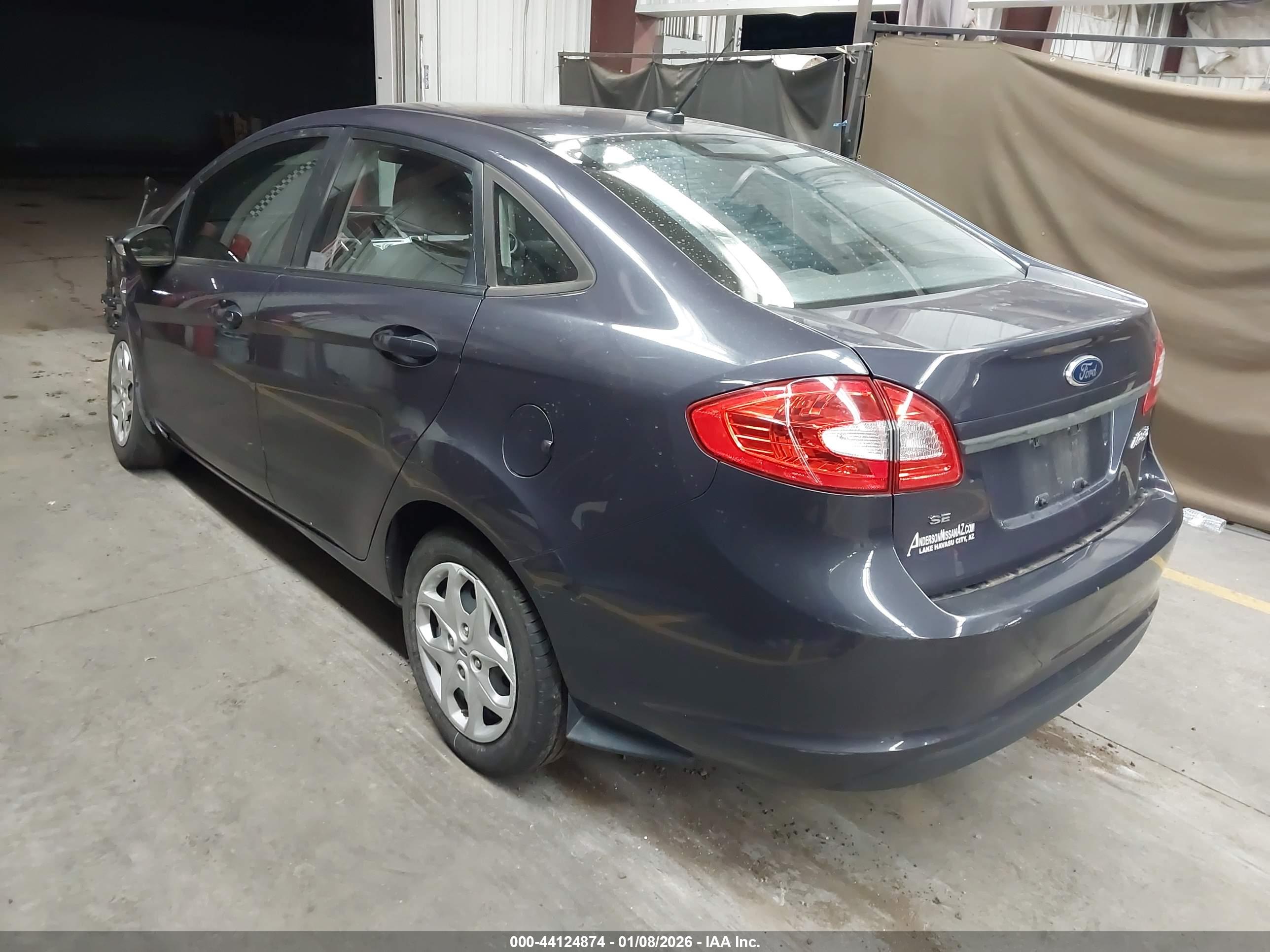 FORD FIESTA image 3