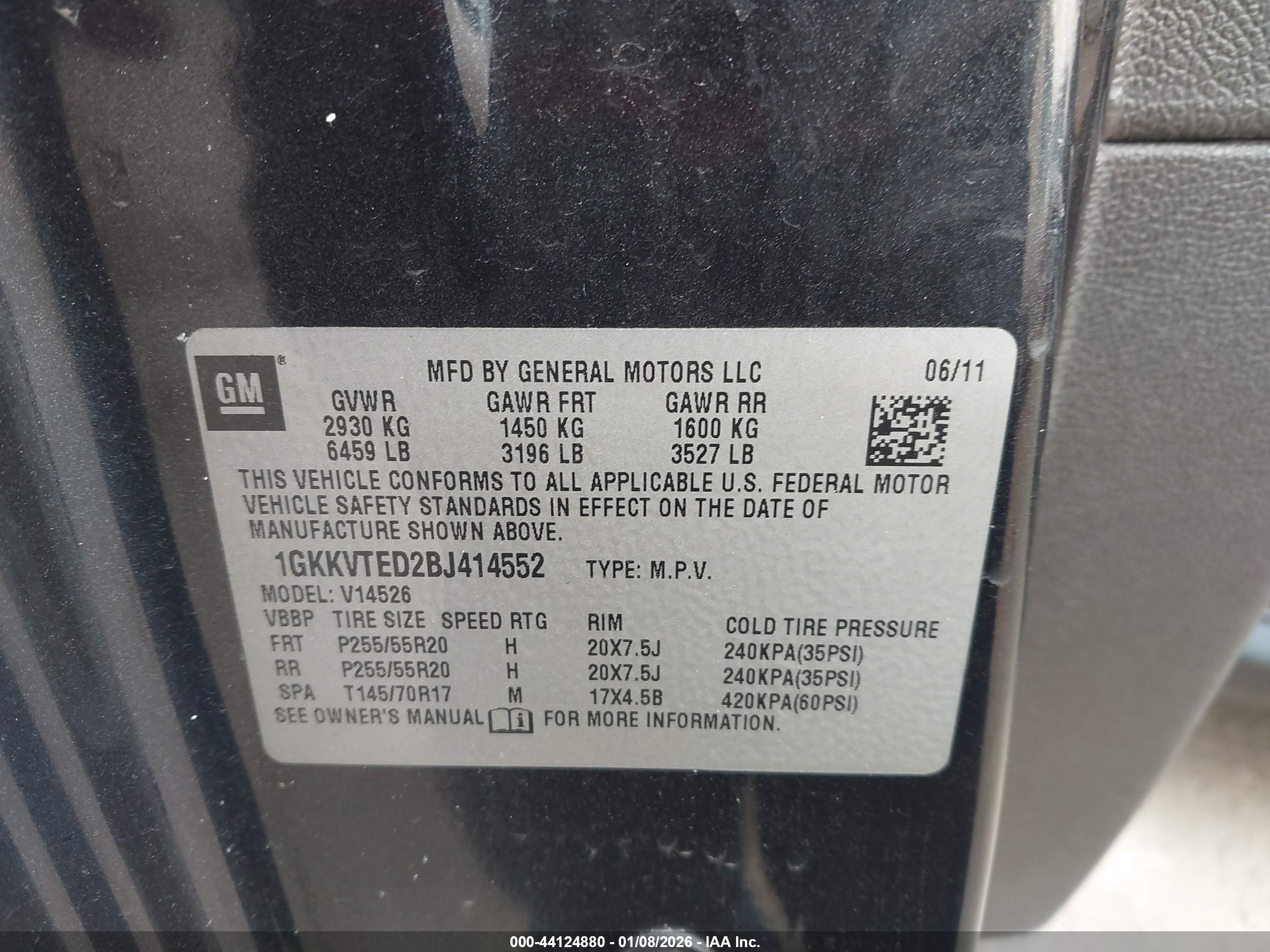 GMC ACADIA image 9