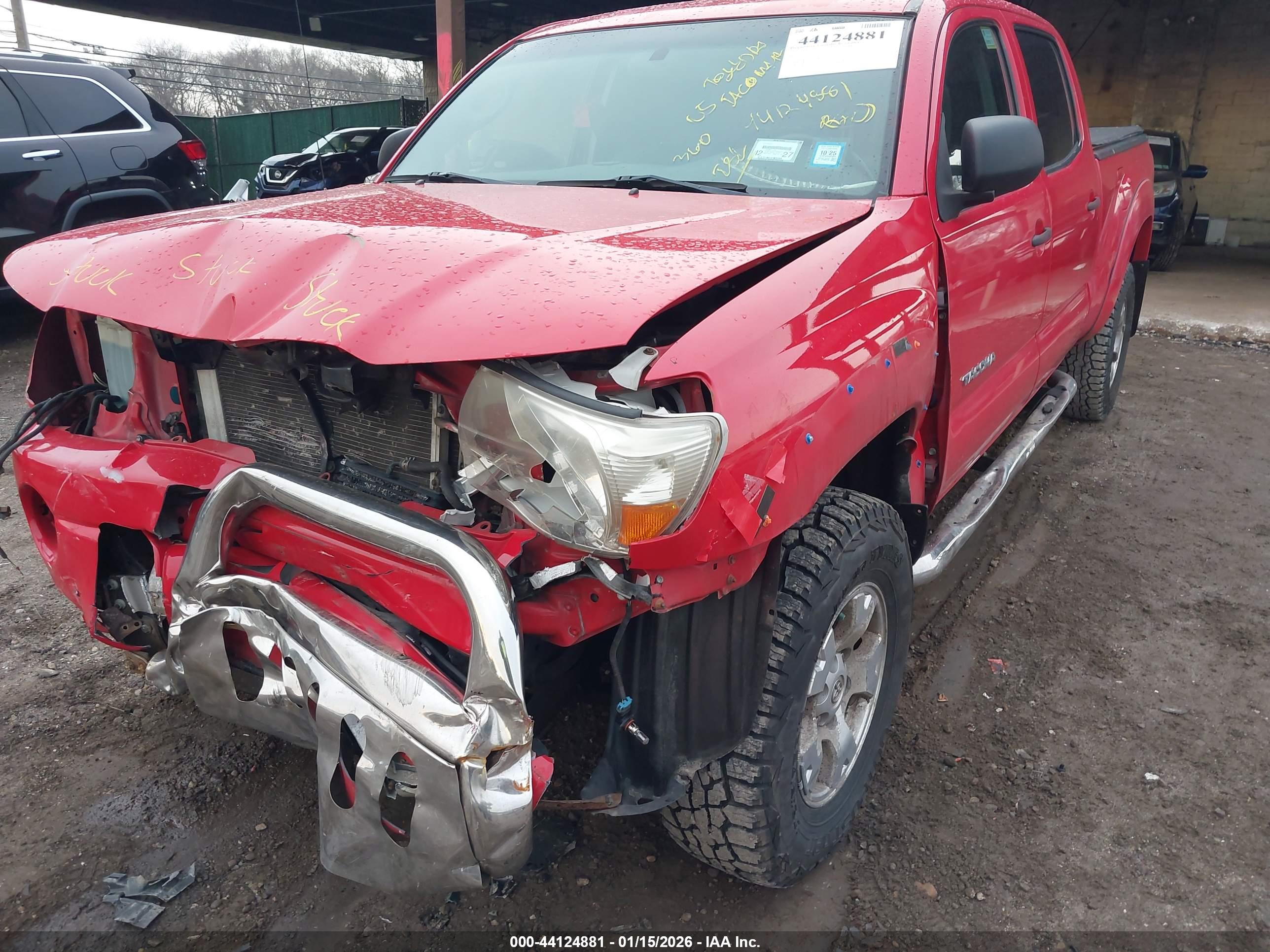 TOYOTA TACOMA image 6