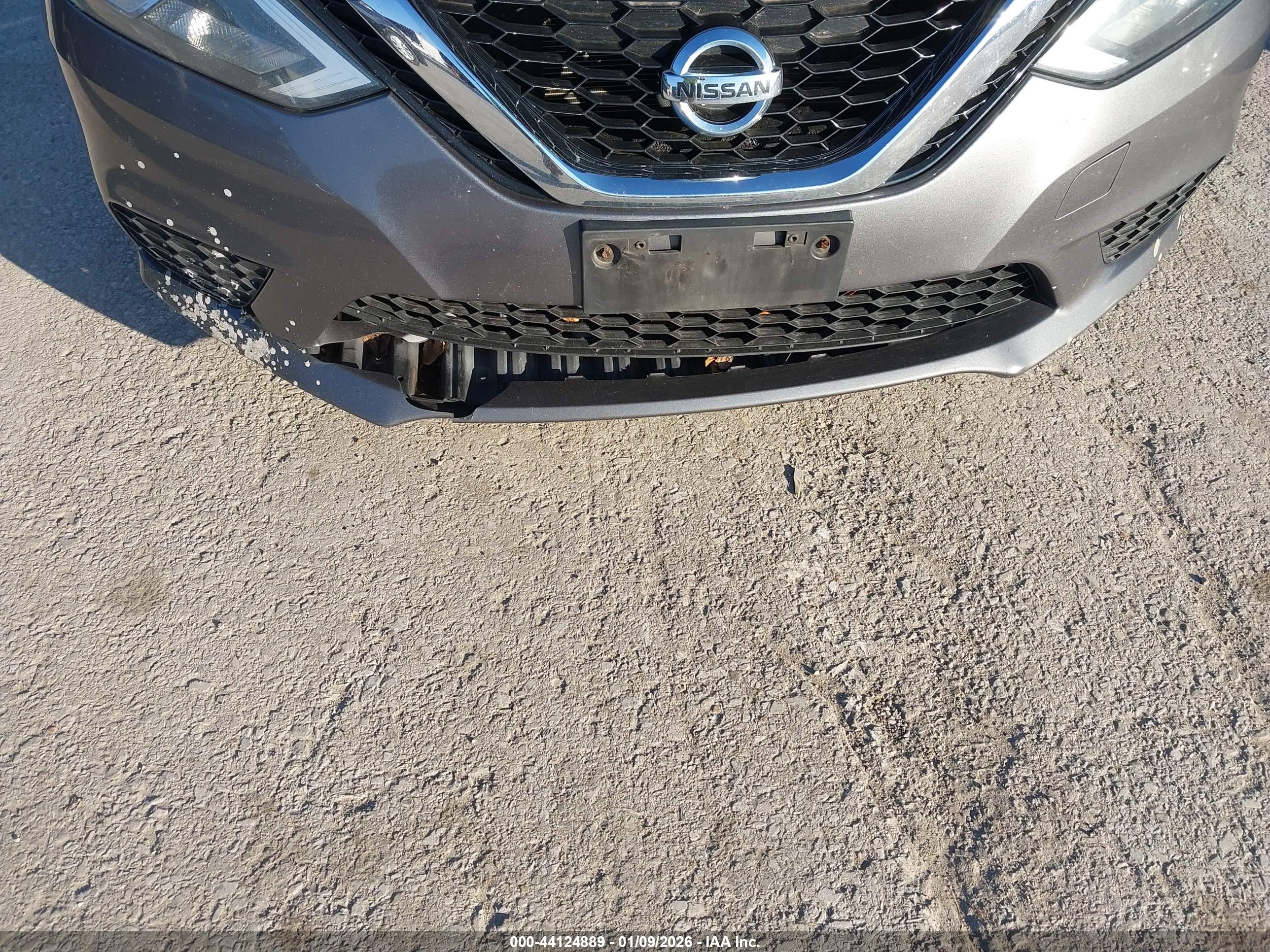 NISSAN SENTRA image 6