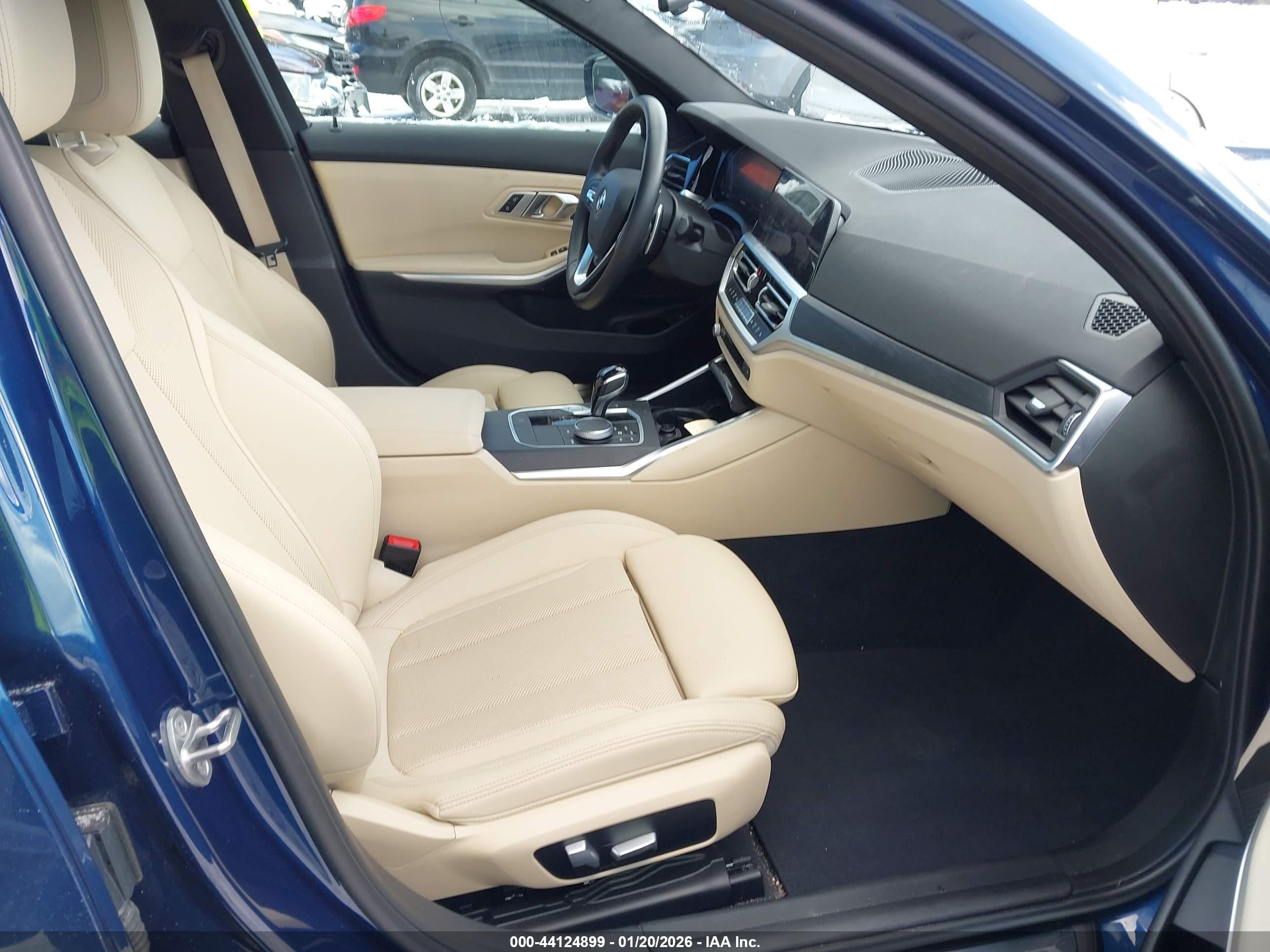BMW 330I image 5