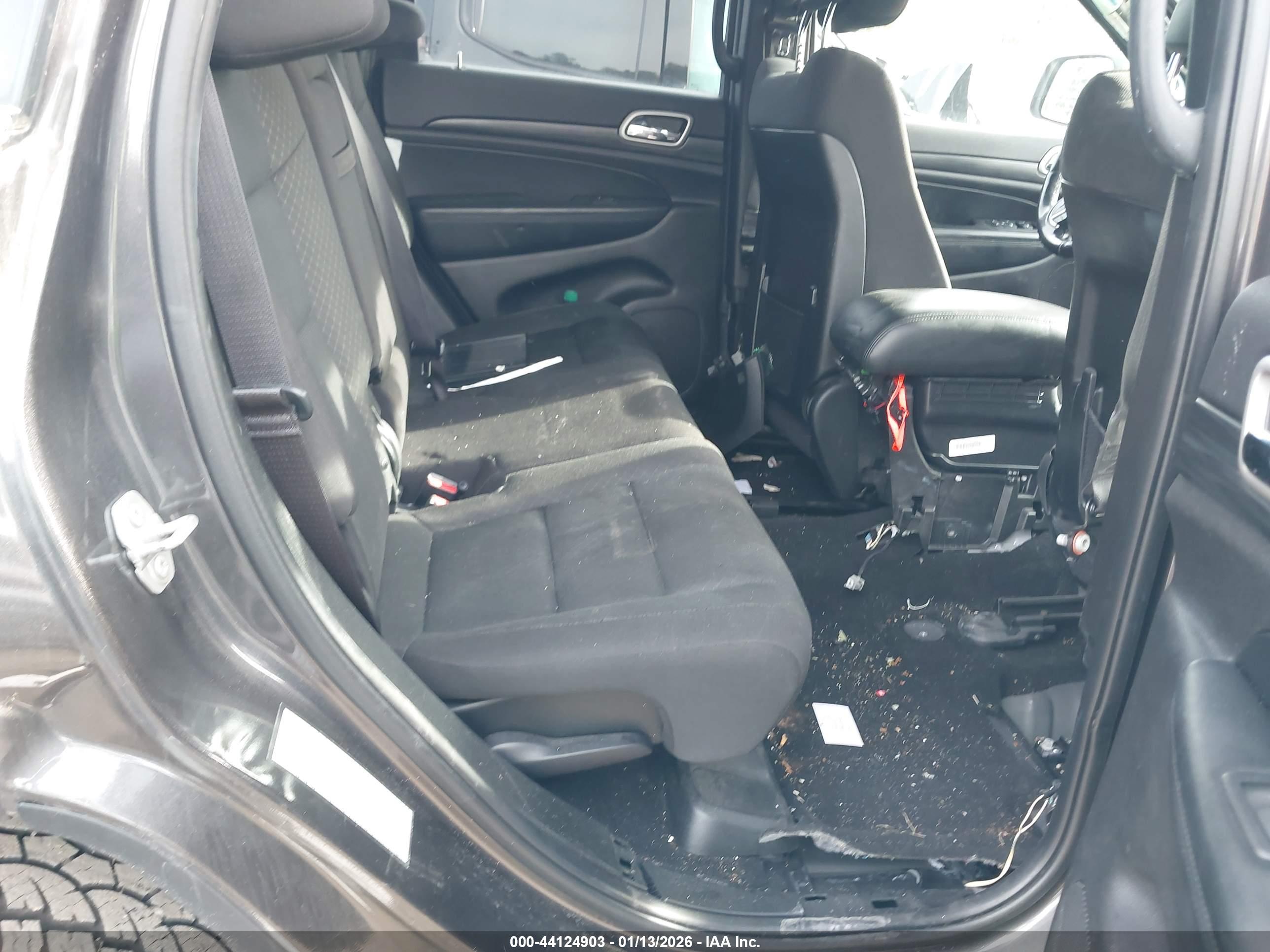 JEEP GRAND image 8
