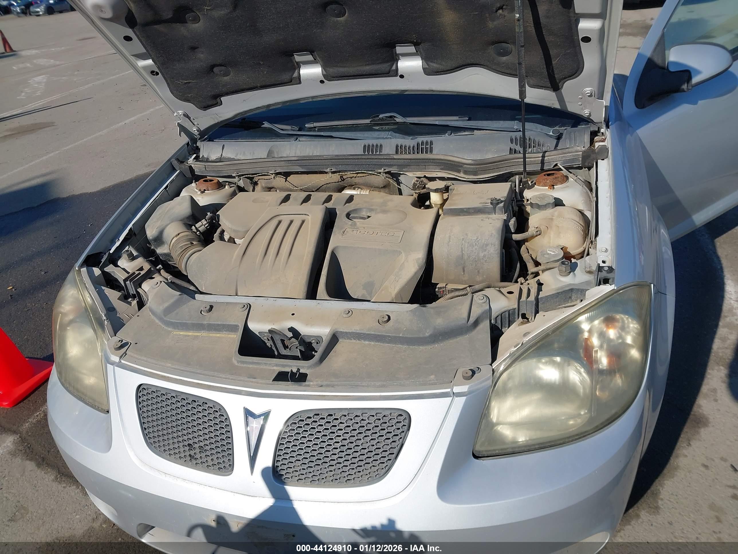 PONTIAC G5 image 10