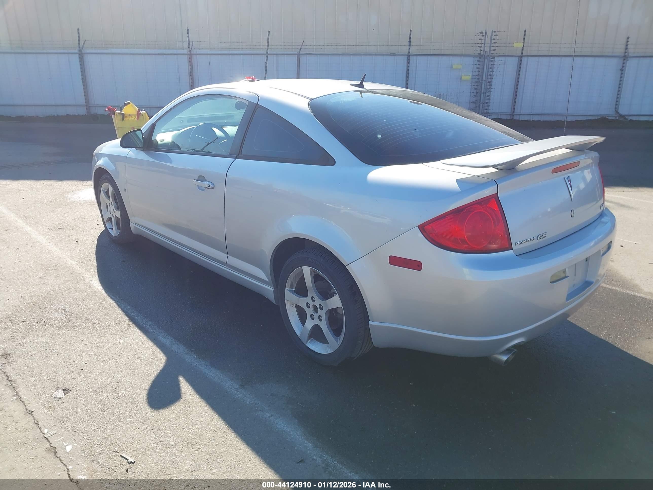 PONTIAC G5 image 3