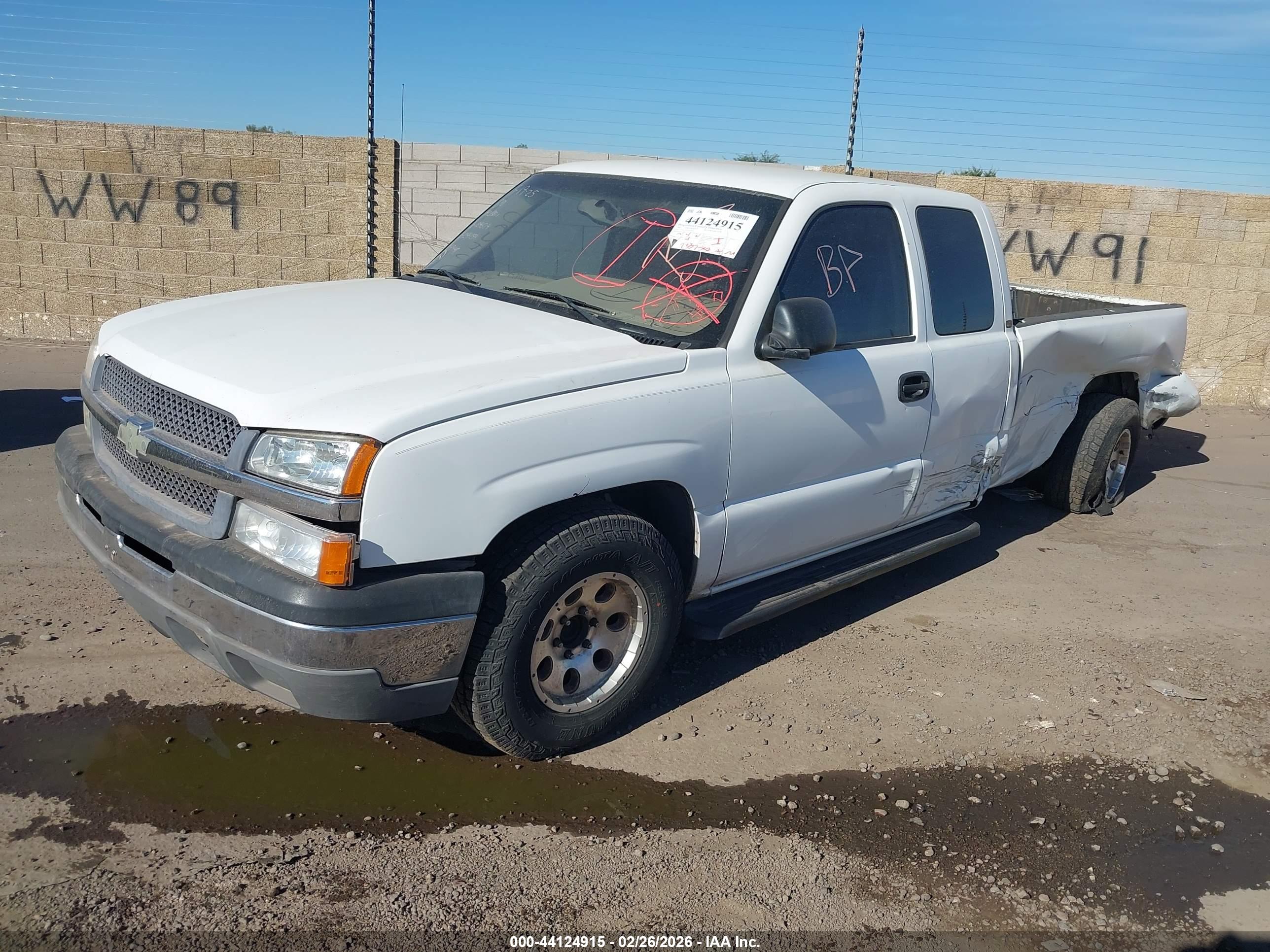 CHEVROLET SILVERADO image 2