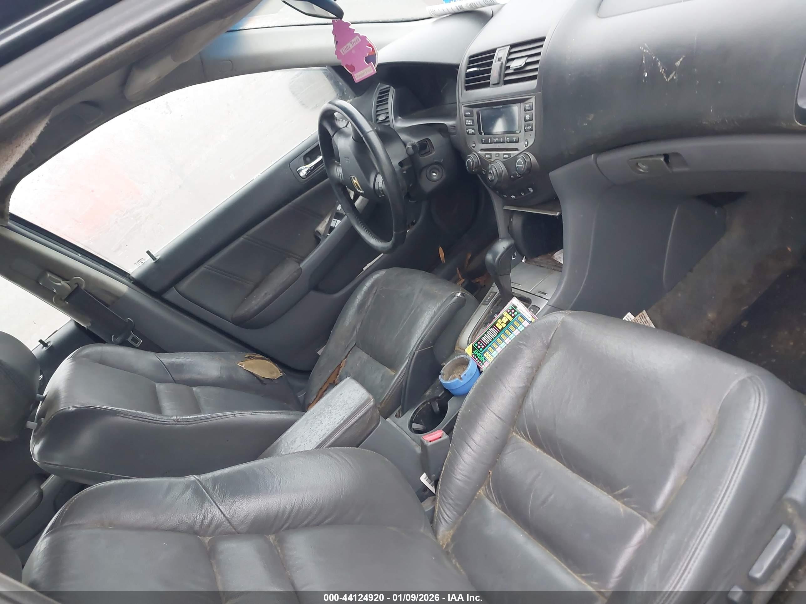HONDA ACCORD image 5