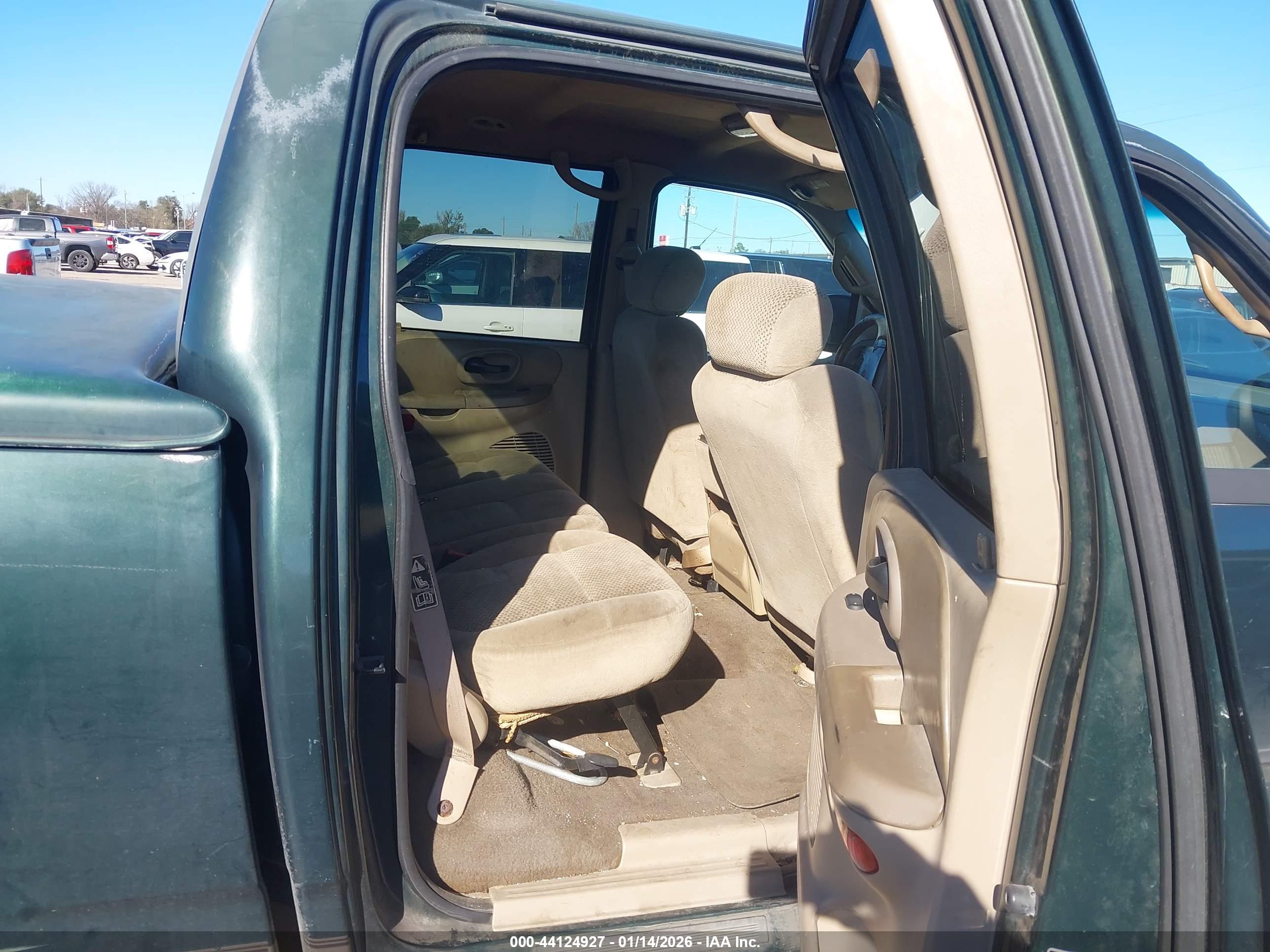 FORD F-150 image 8