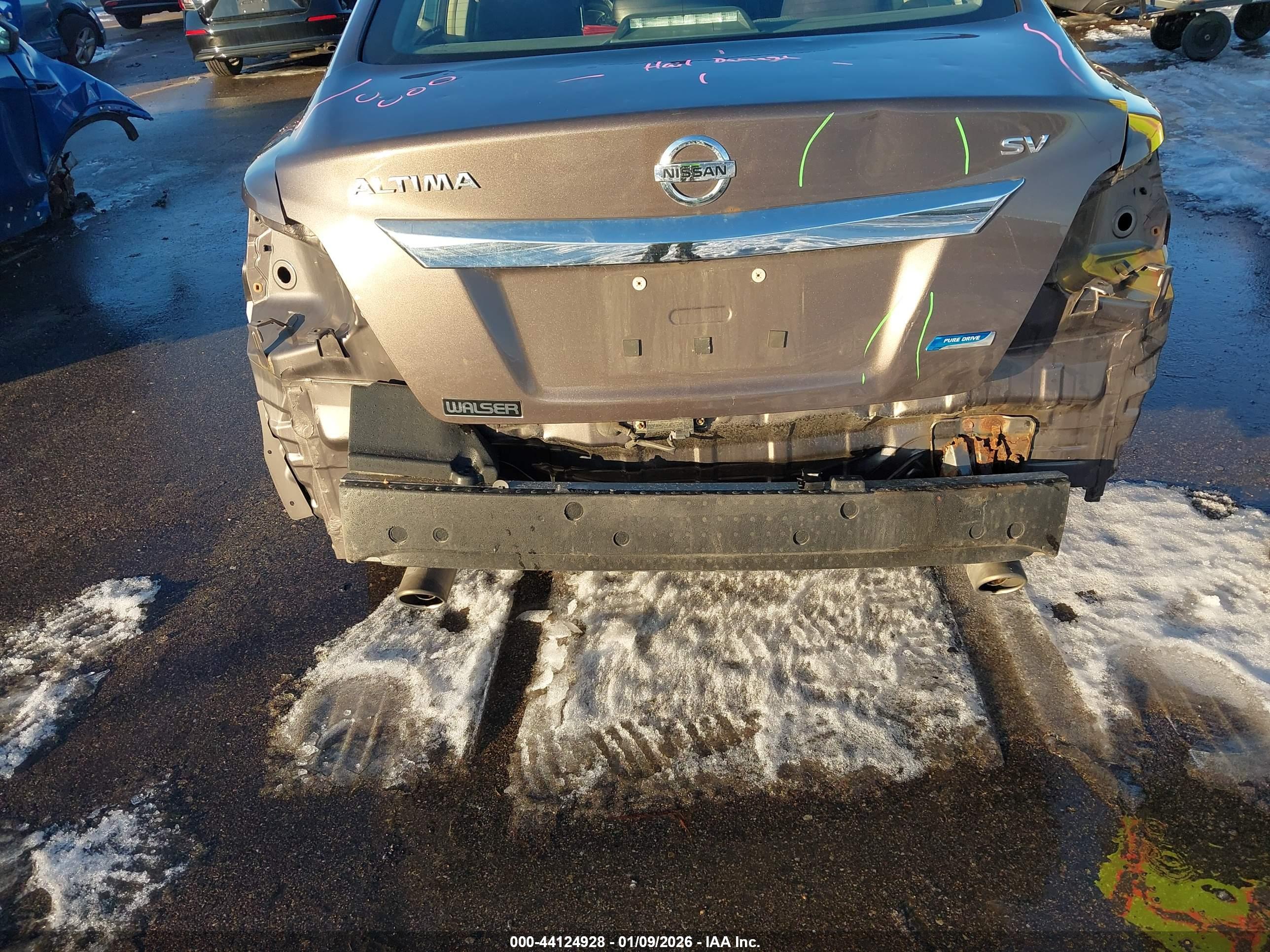 NISSAN ALTIMA image 6