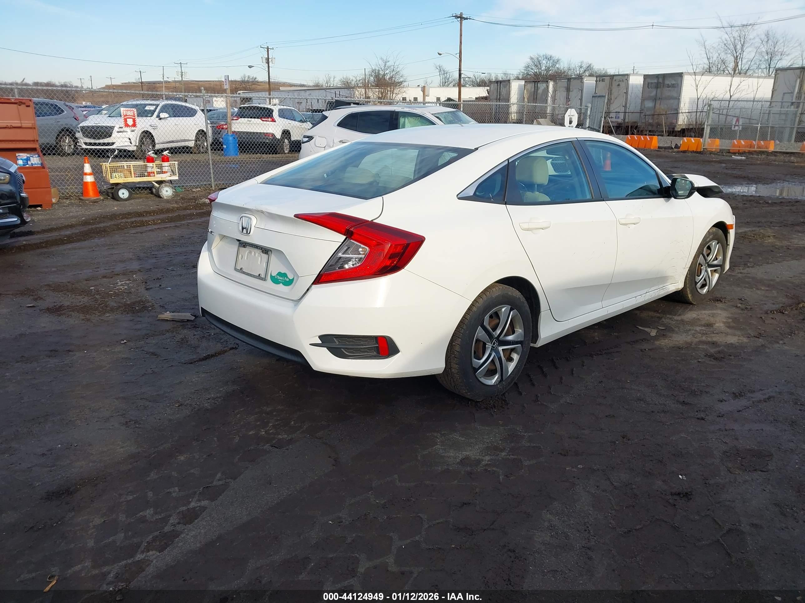 HONDA CIVIC image 4