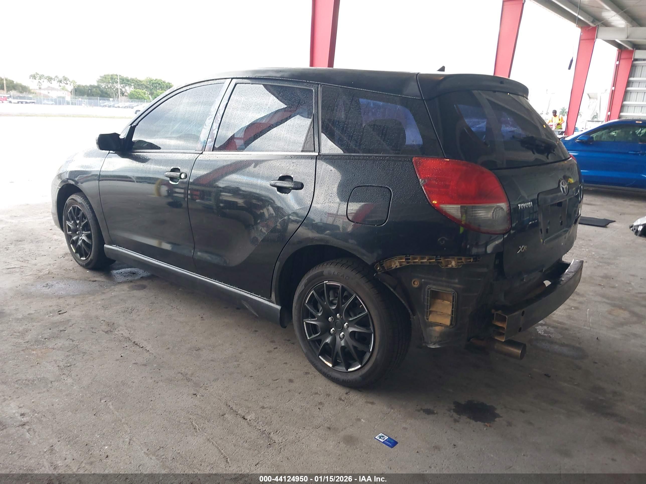 TOYOTA MATRIX image 3