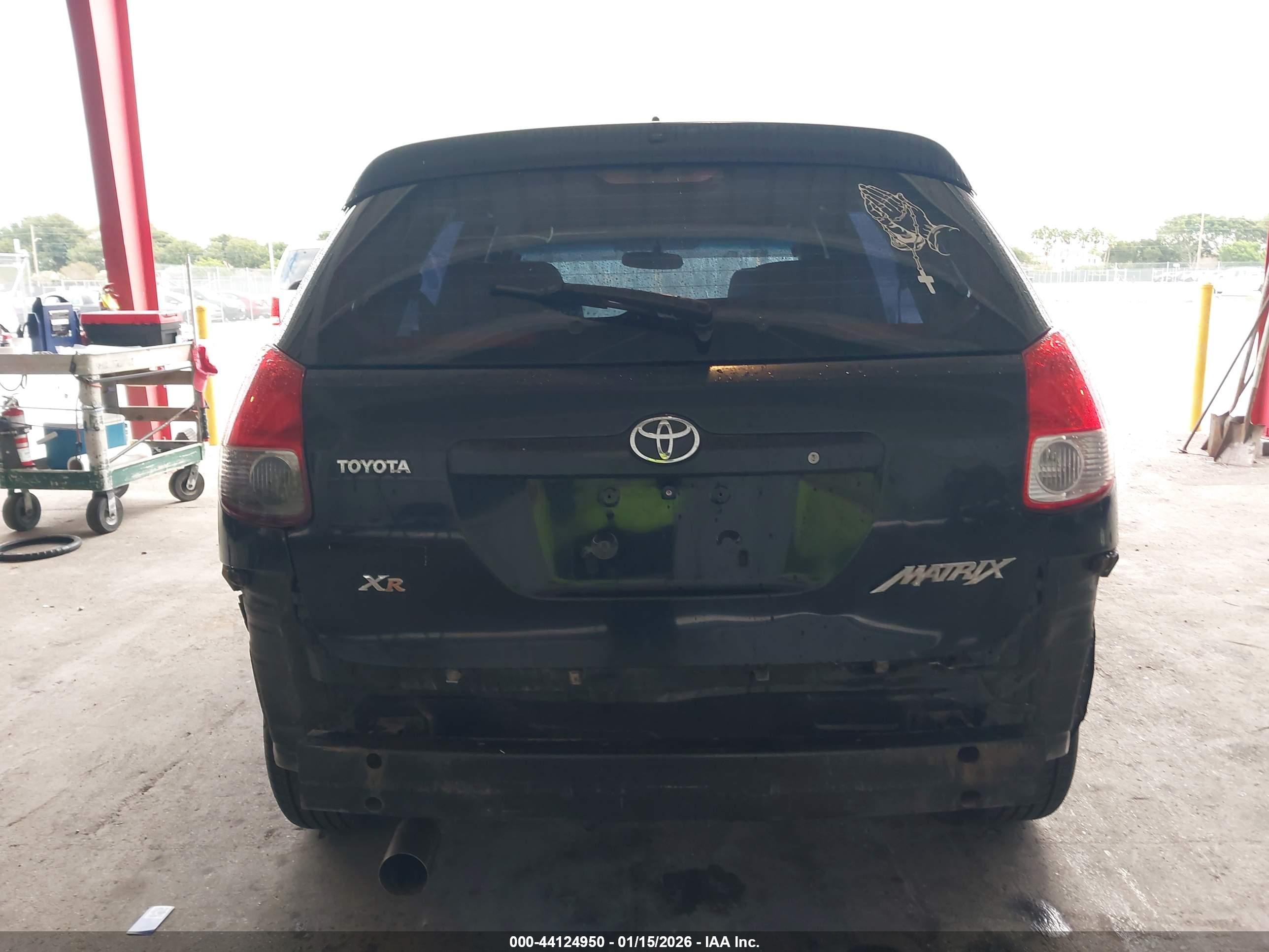 TOYOTA MATRIX image 6