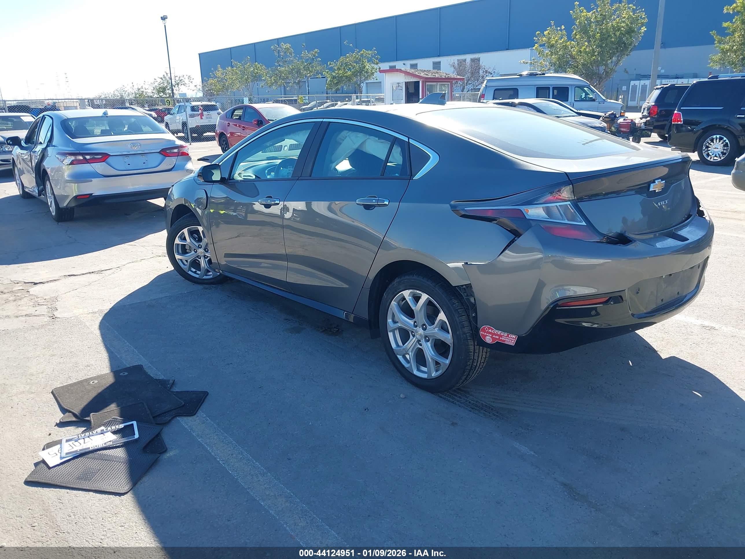 CHEVROLET VOLT image 3
