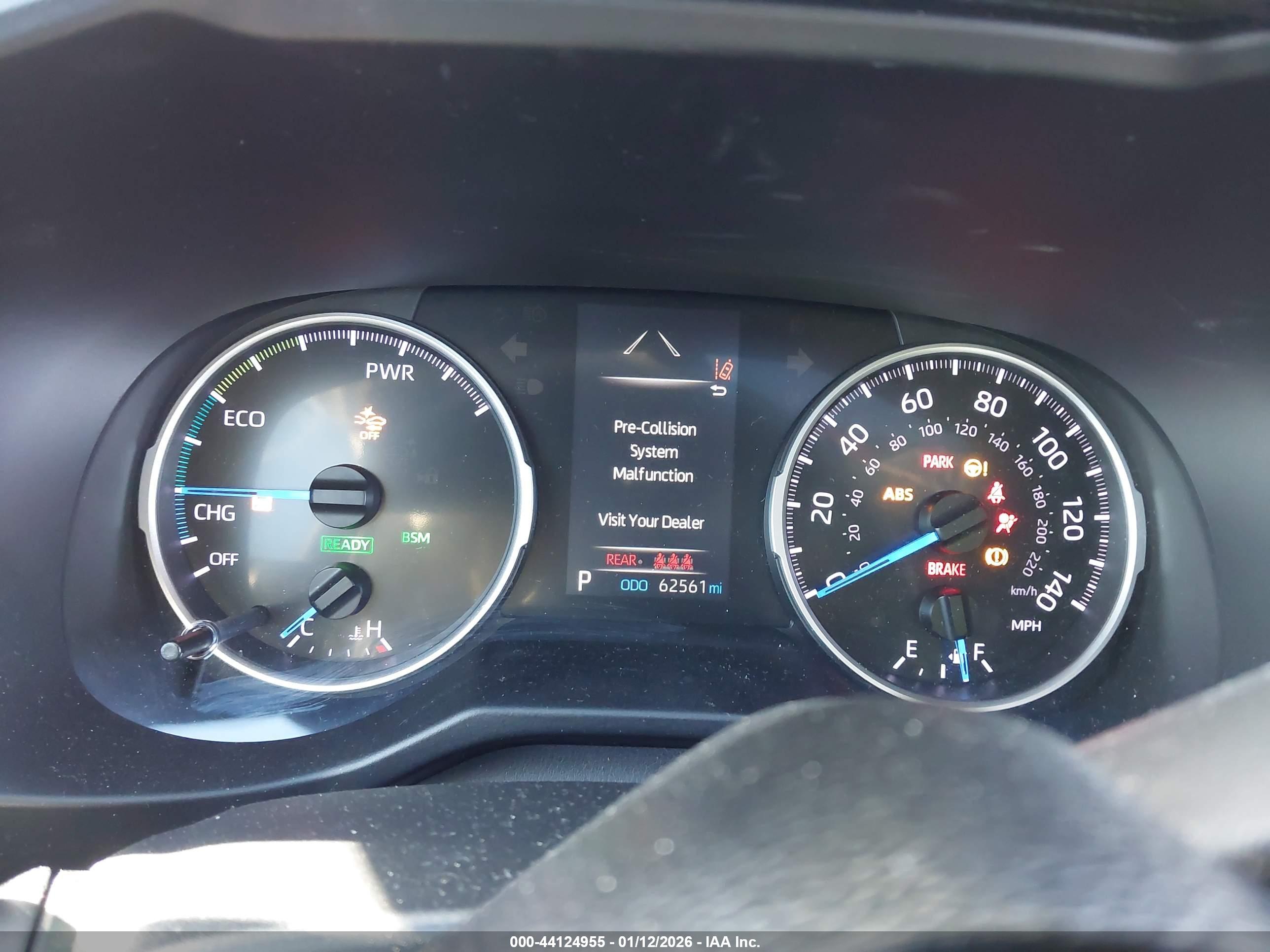 TOYOTA RAV4 image 7