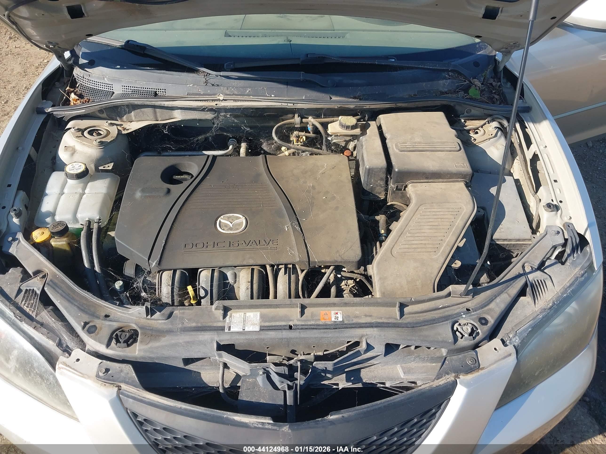 MAZDA MAZDA3 image 10
