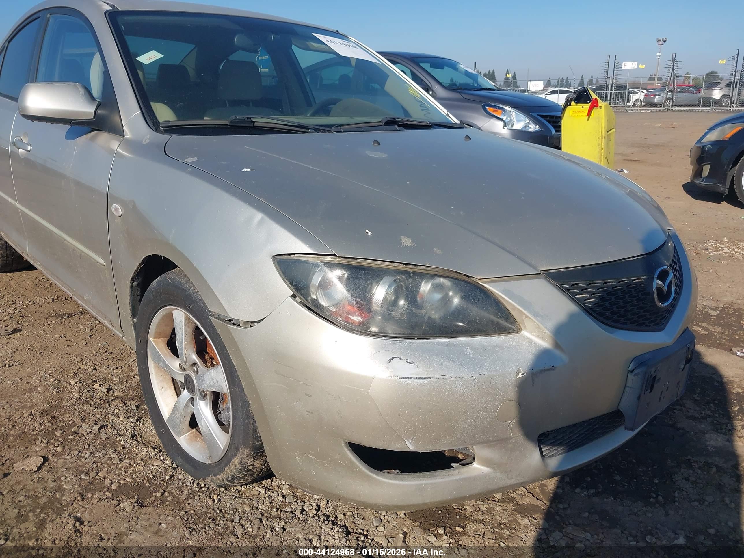 MAZDA MAZDA3 image 6
