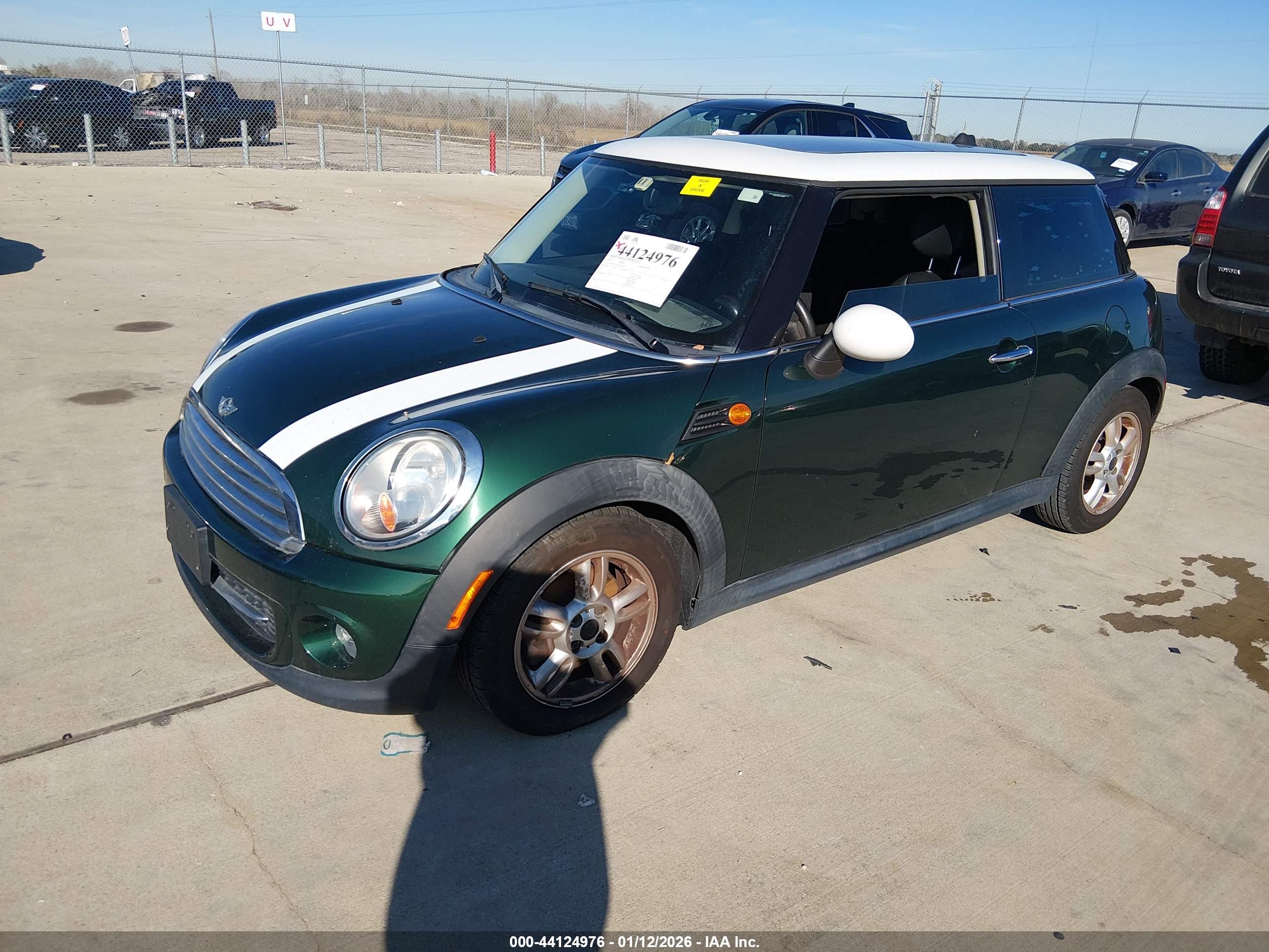 MINI HARDTOP image 2