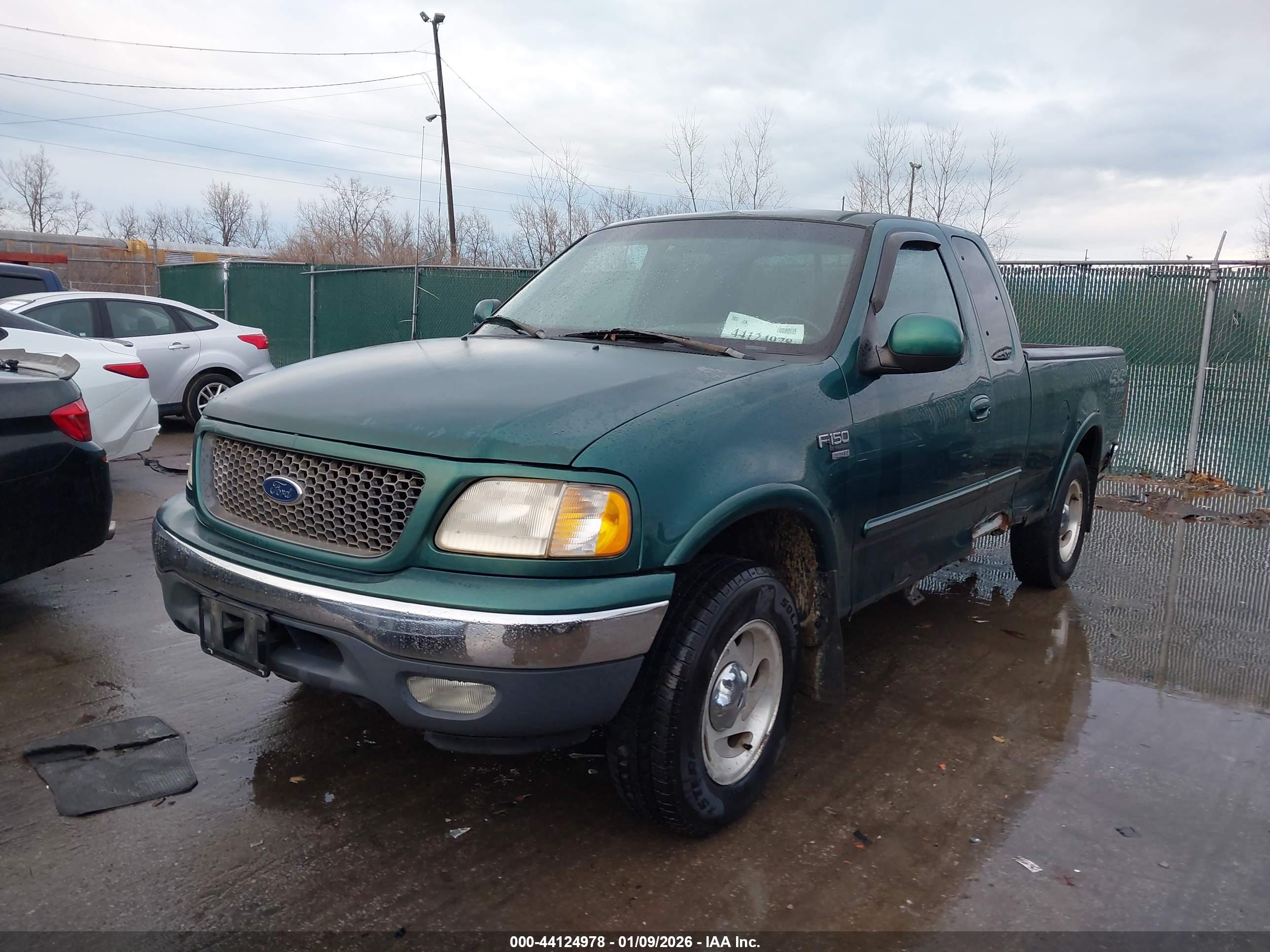 FORD F-150 image 2