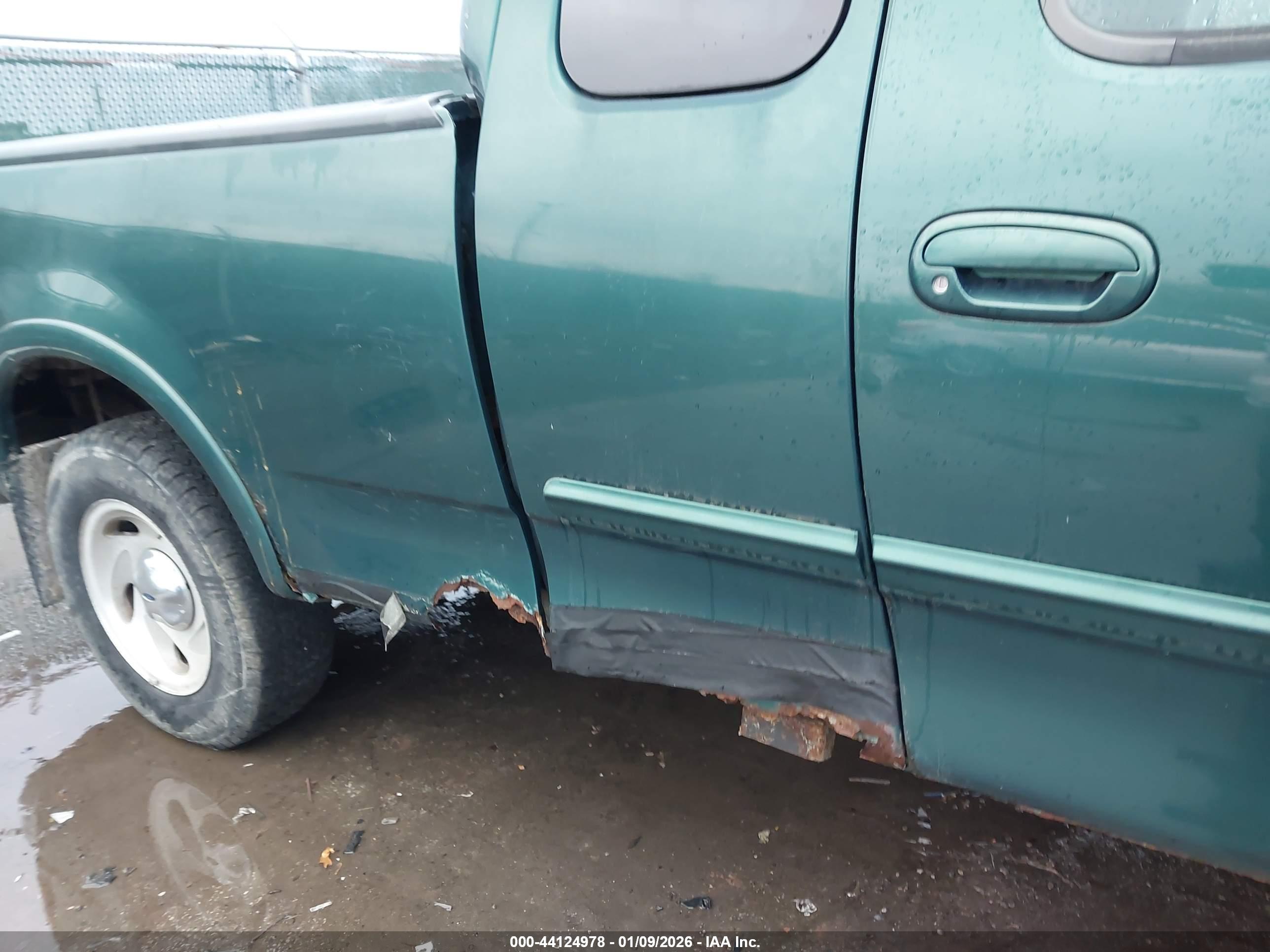 FORD F-150 image 6