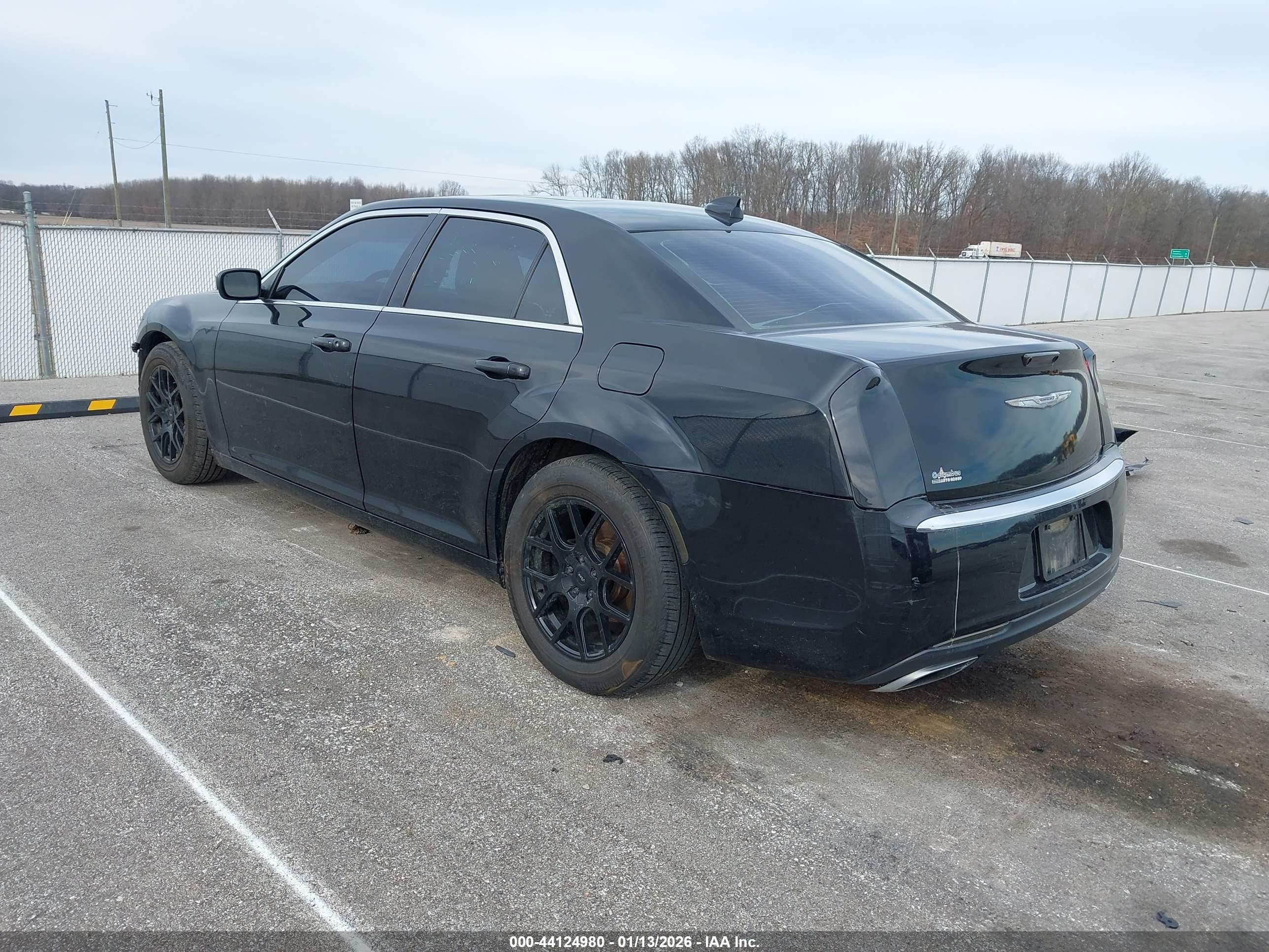 CHRYSLER 300C image 3