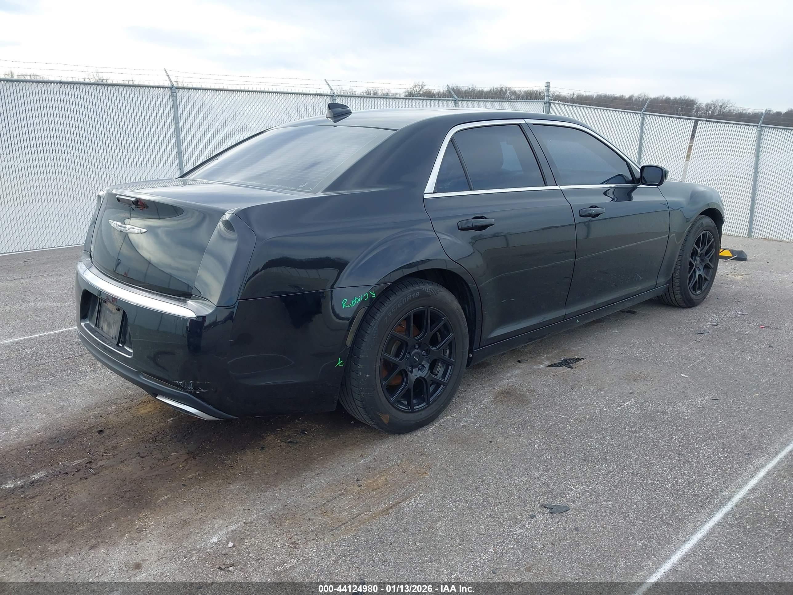 CHRYSLER 300C image 4