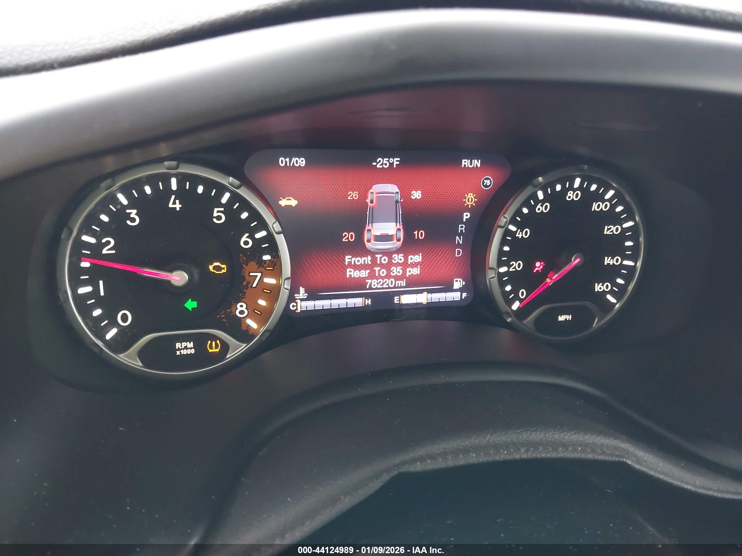 JEEP RENEGADE image 7