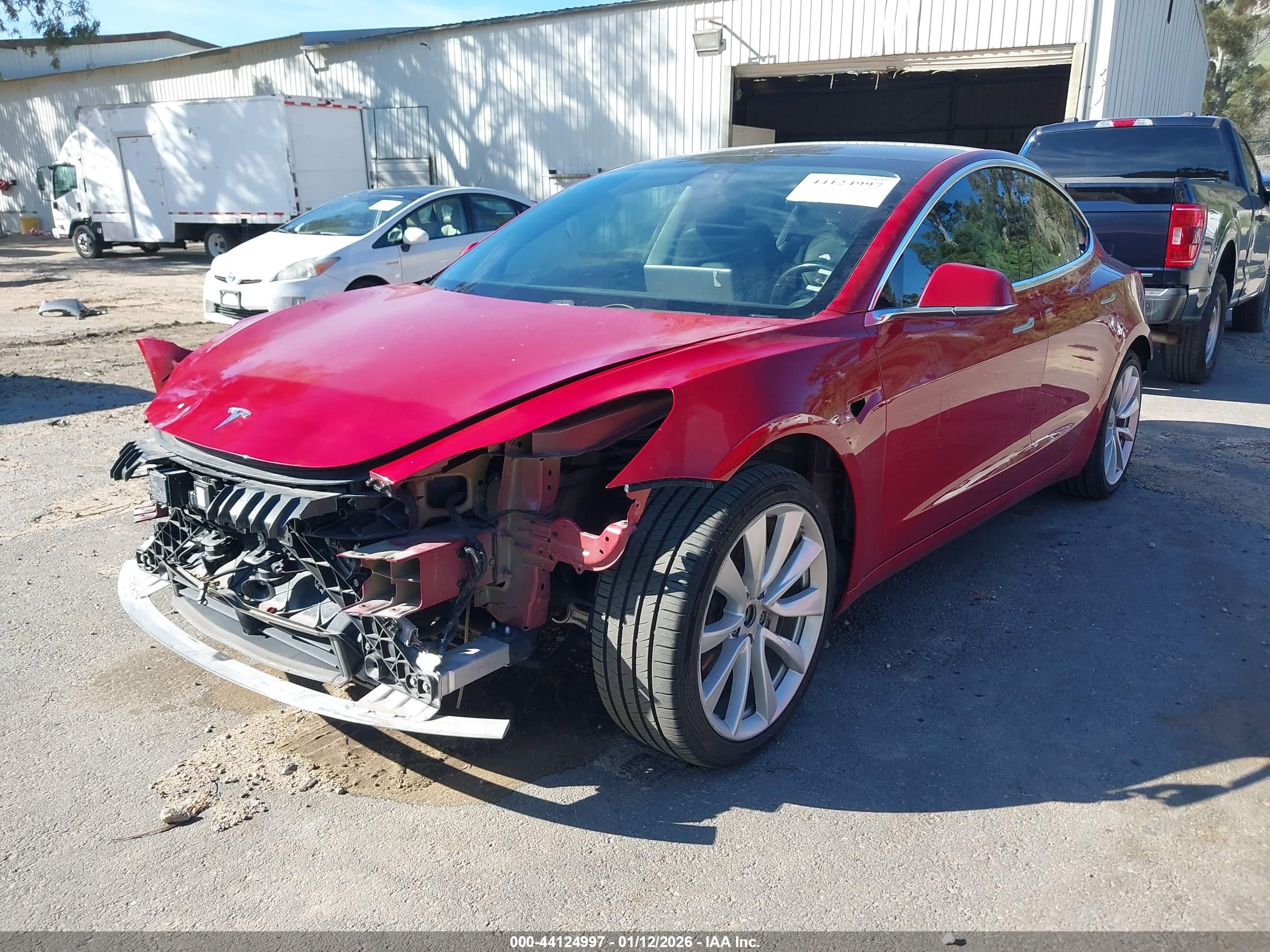 TESLA MODEL image 2