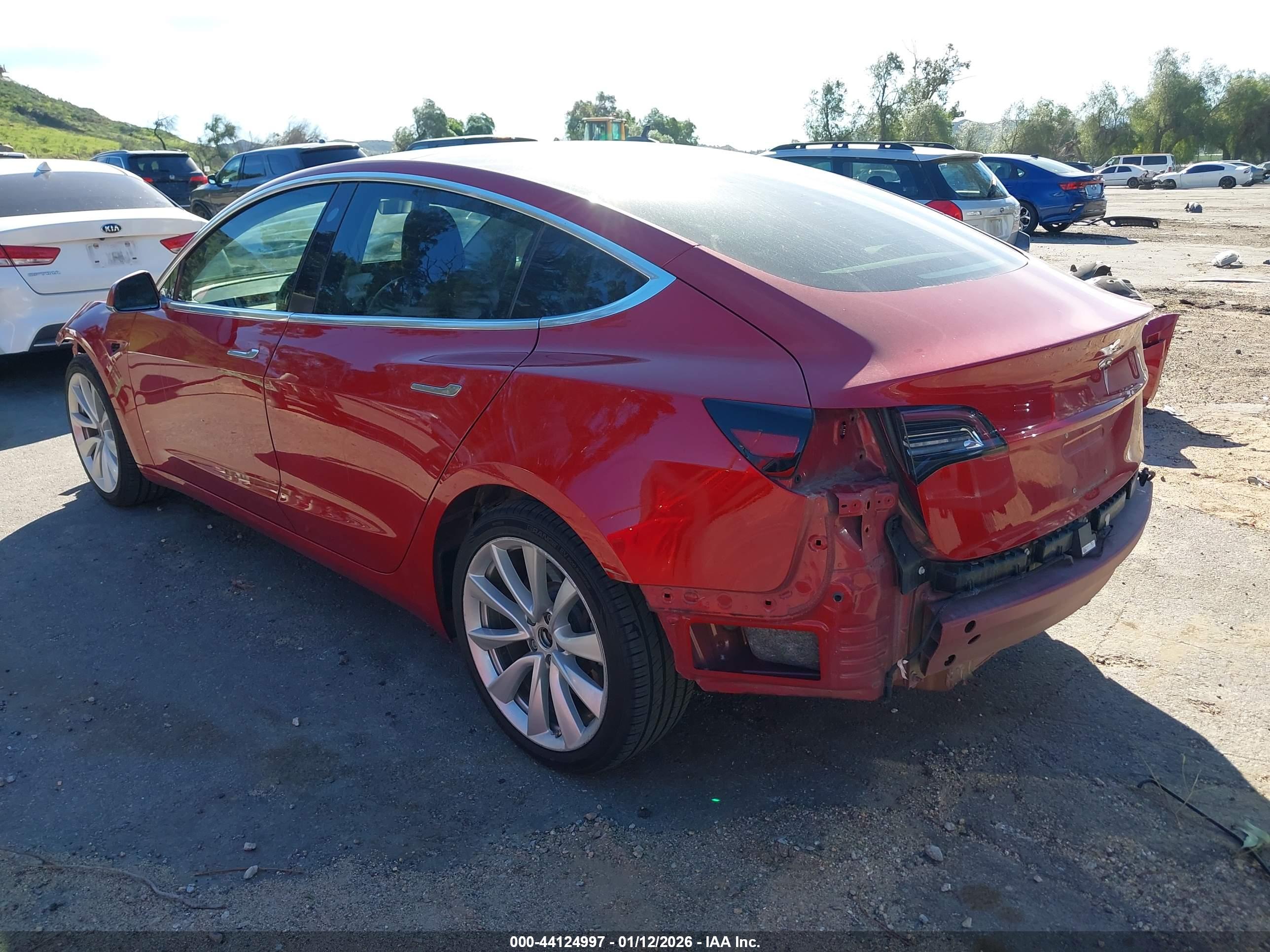 TESLA MODEL image 3