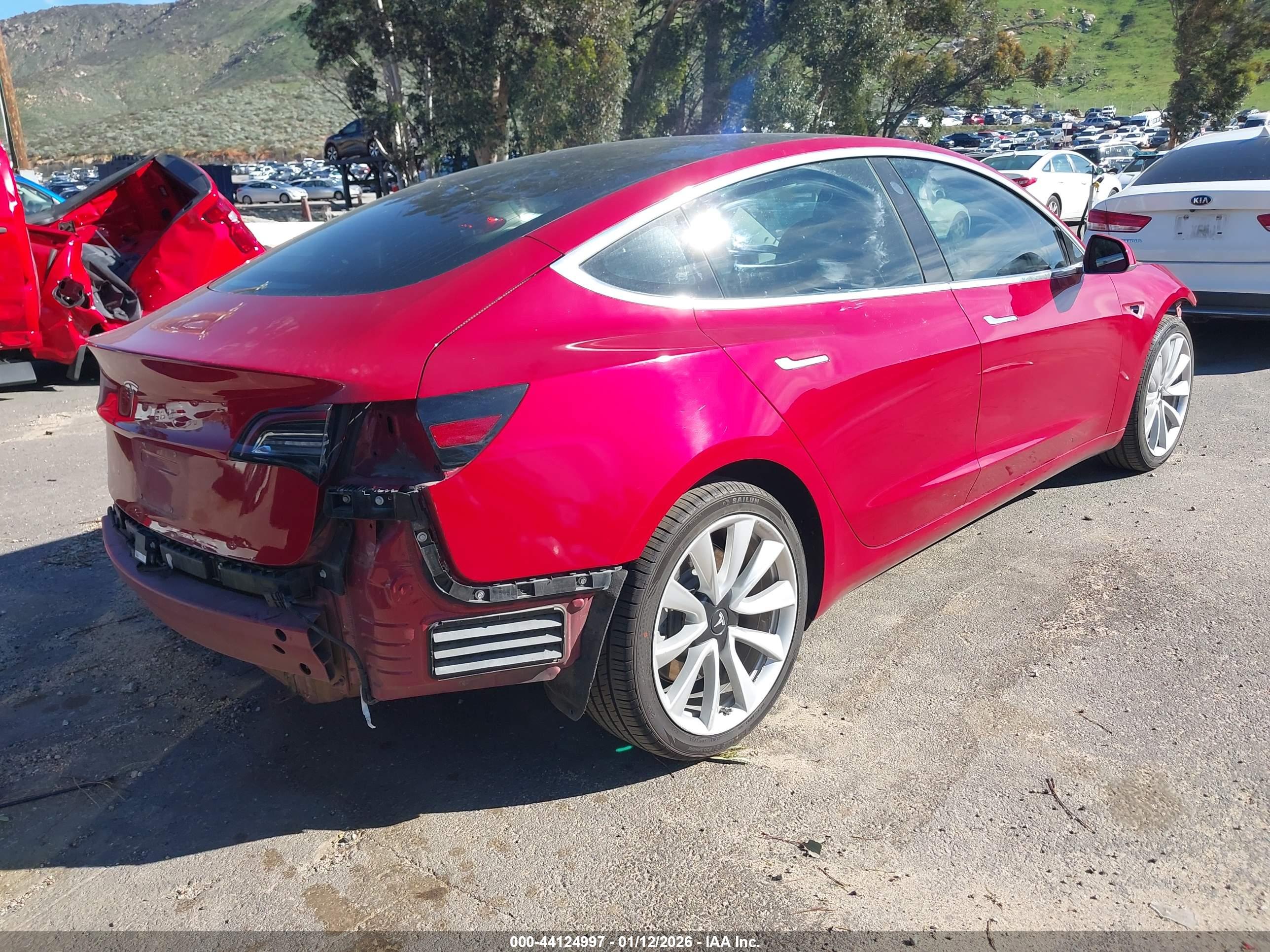 TESLA MODEL image 4