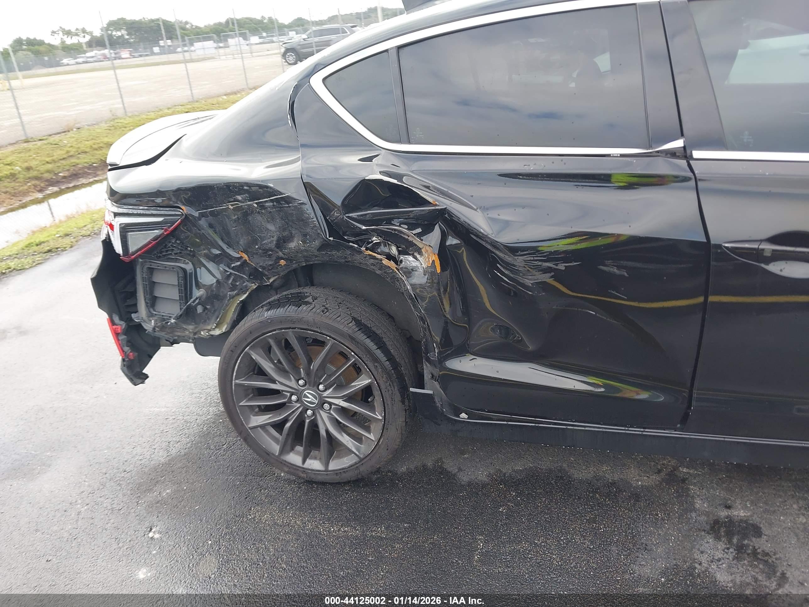ACURA ILX image 6