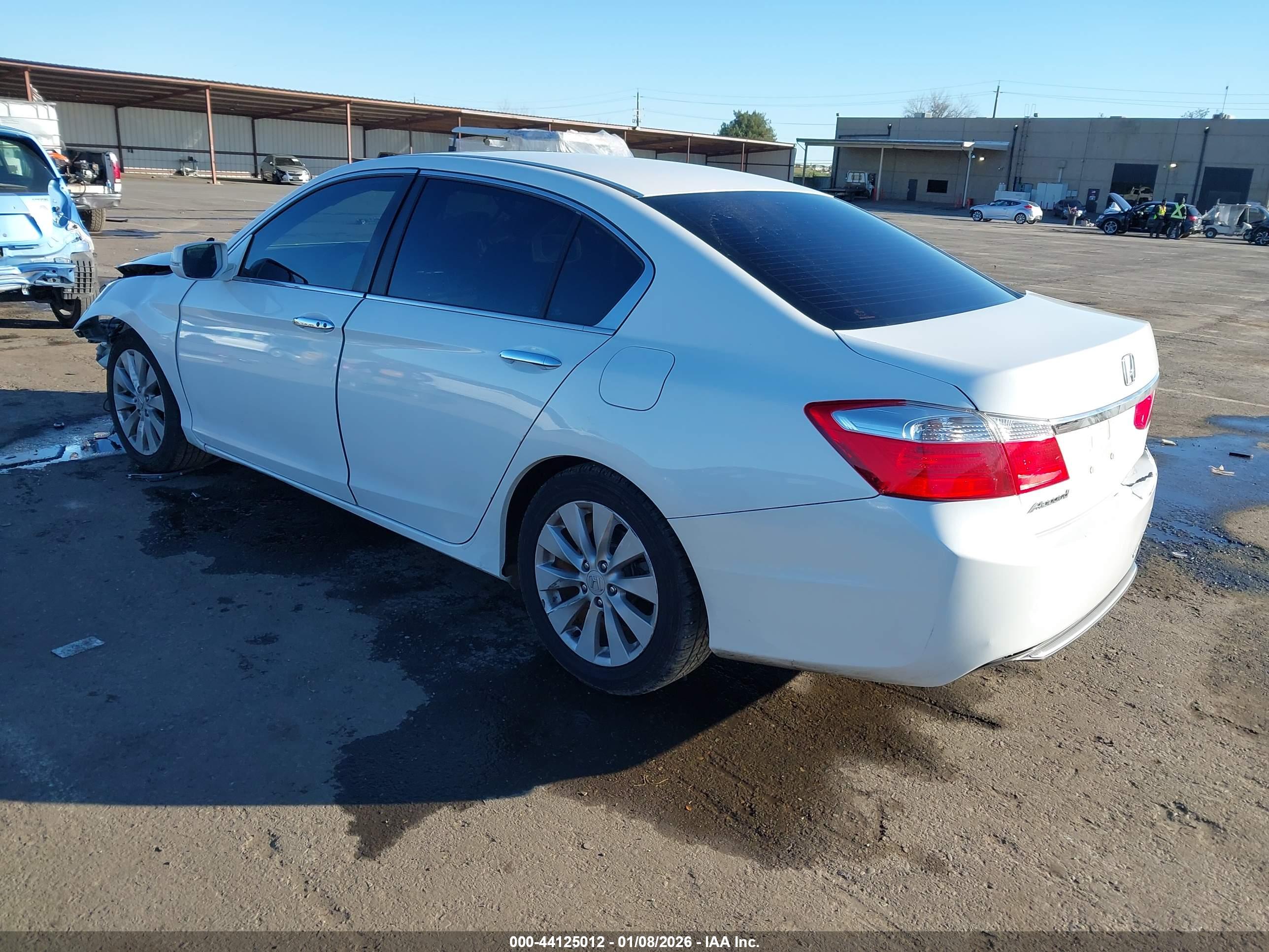 HONDA ACCORD image 3