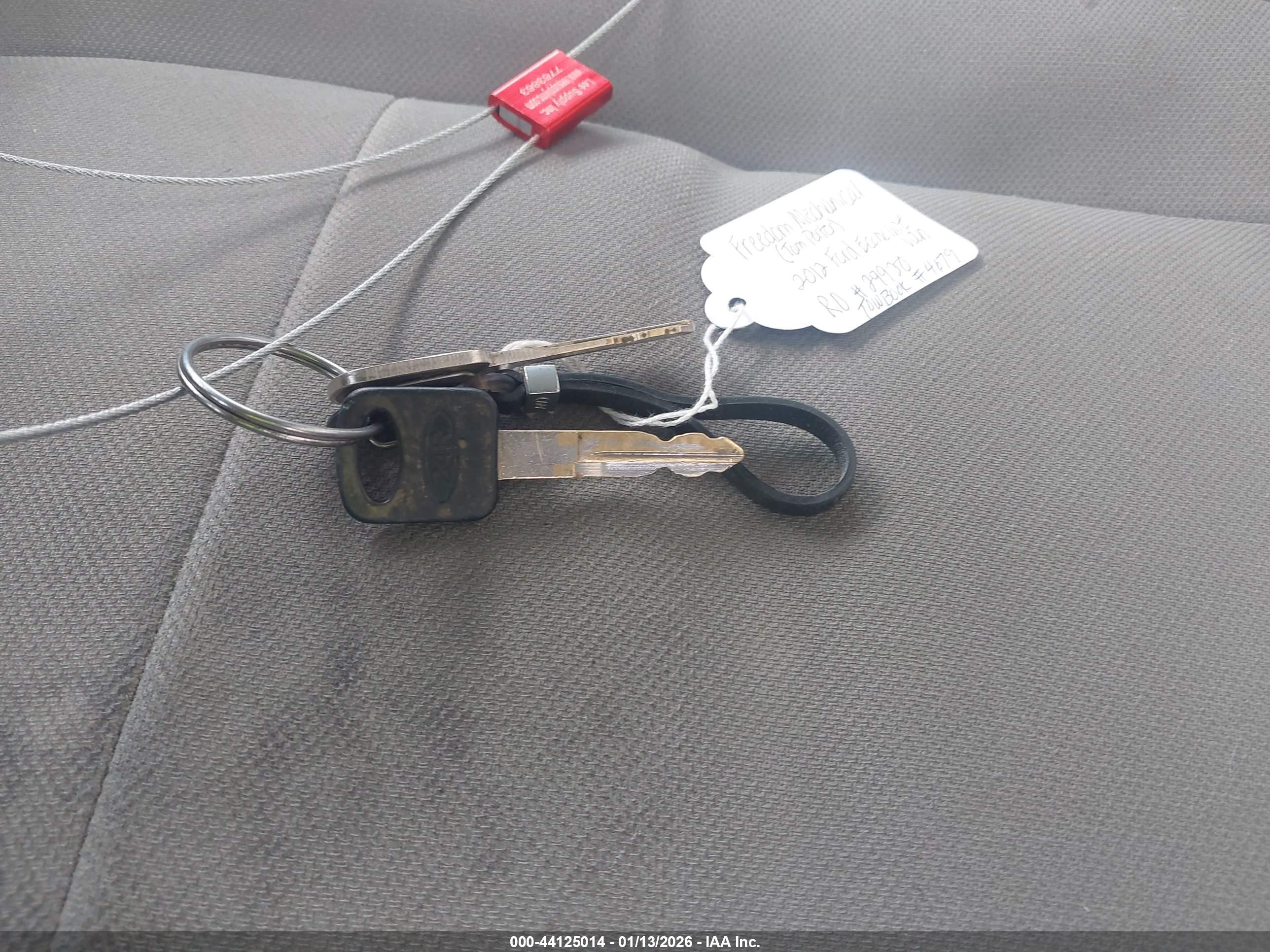 FORD E-250 image 11