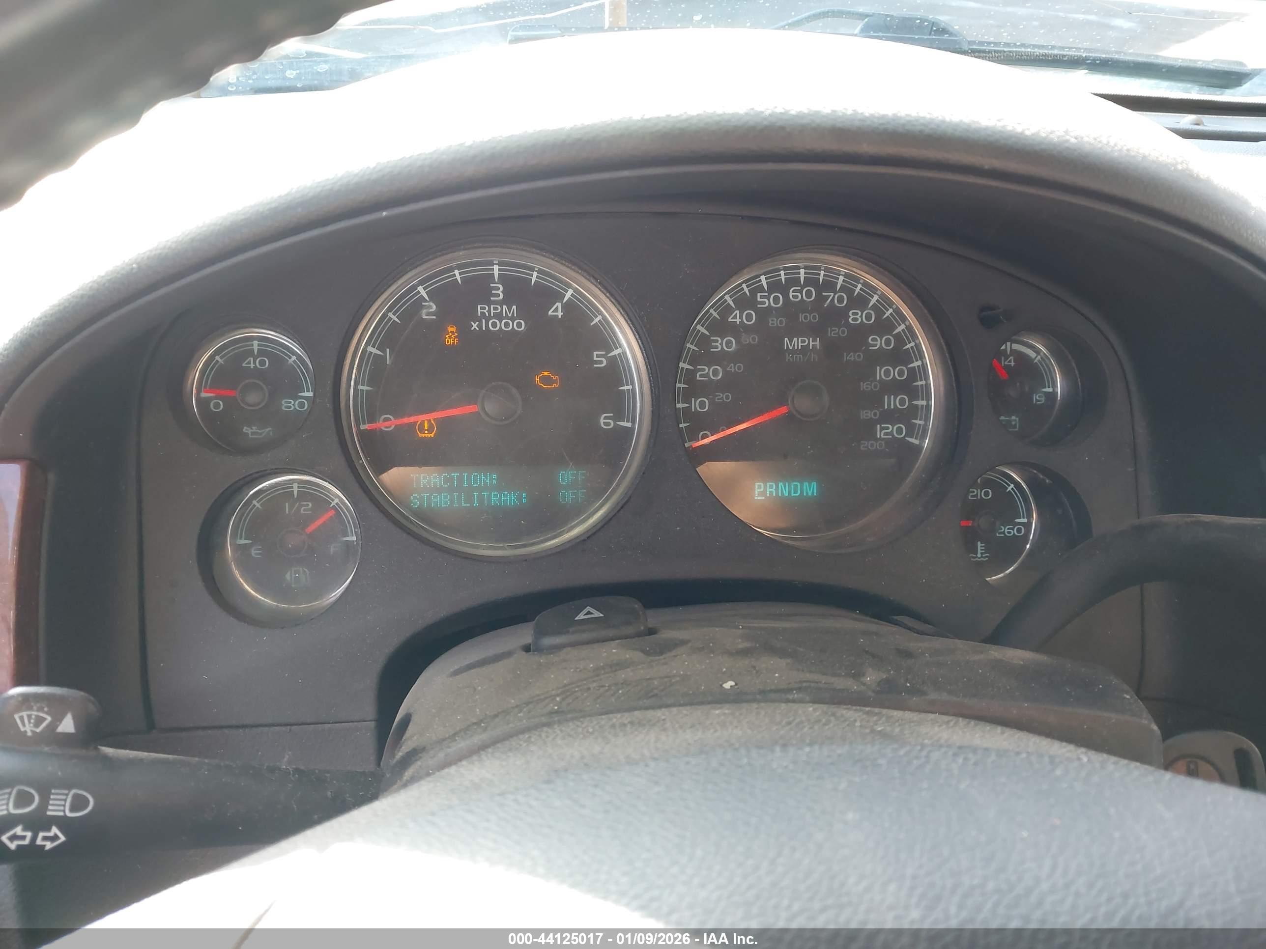 GMC YUKON image 7