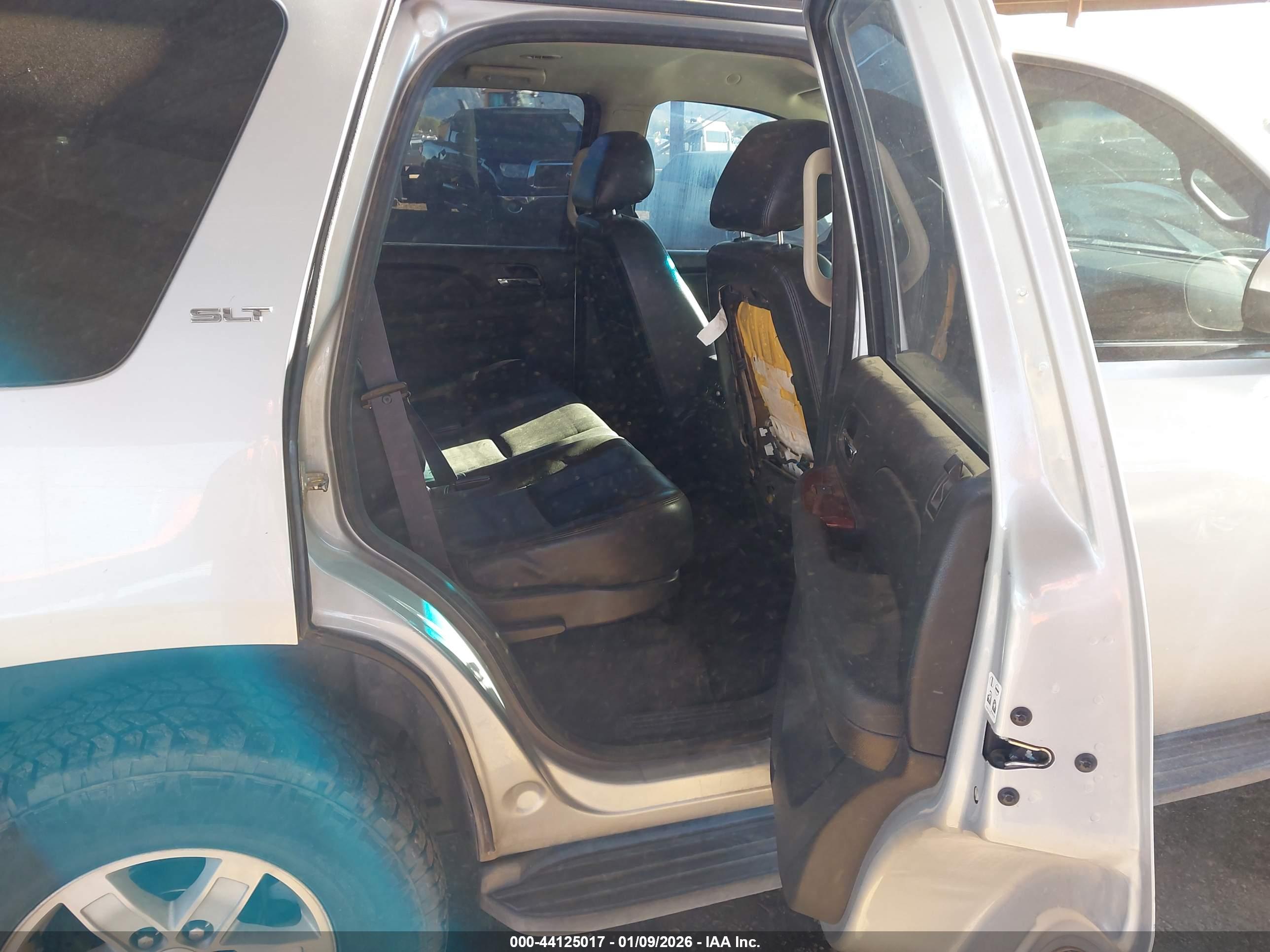GMC YUKON image 8