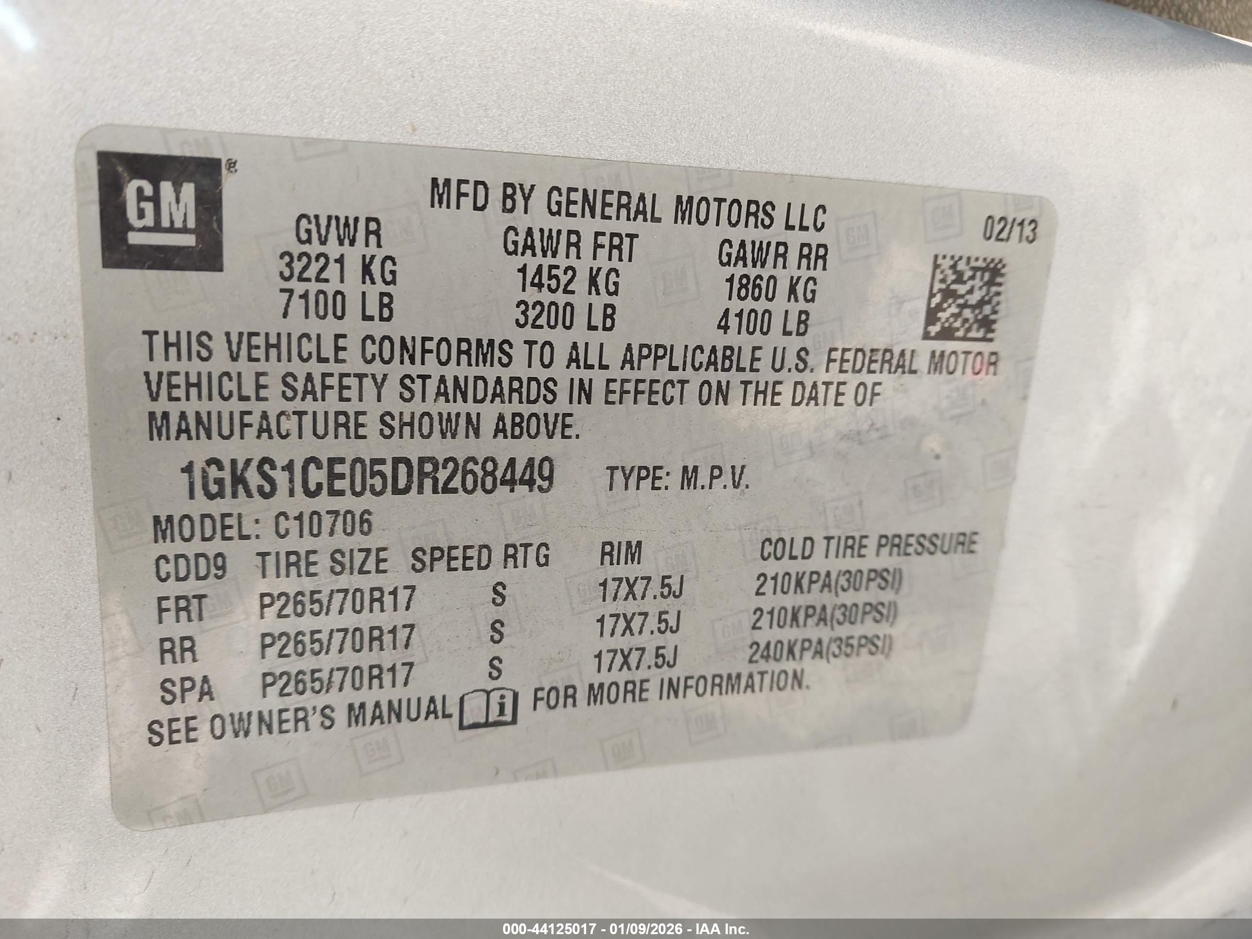 GMC YUKON image 9