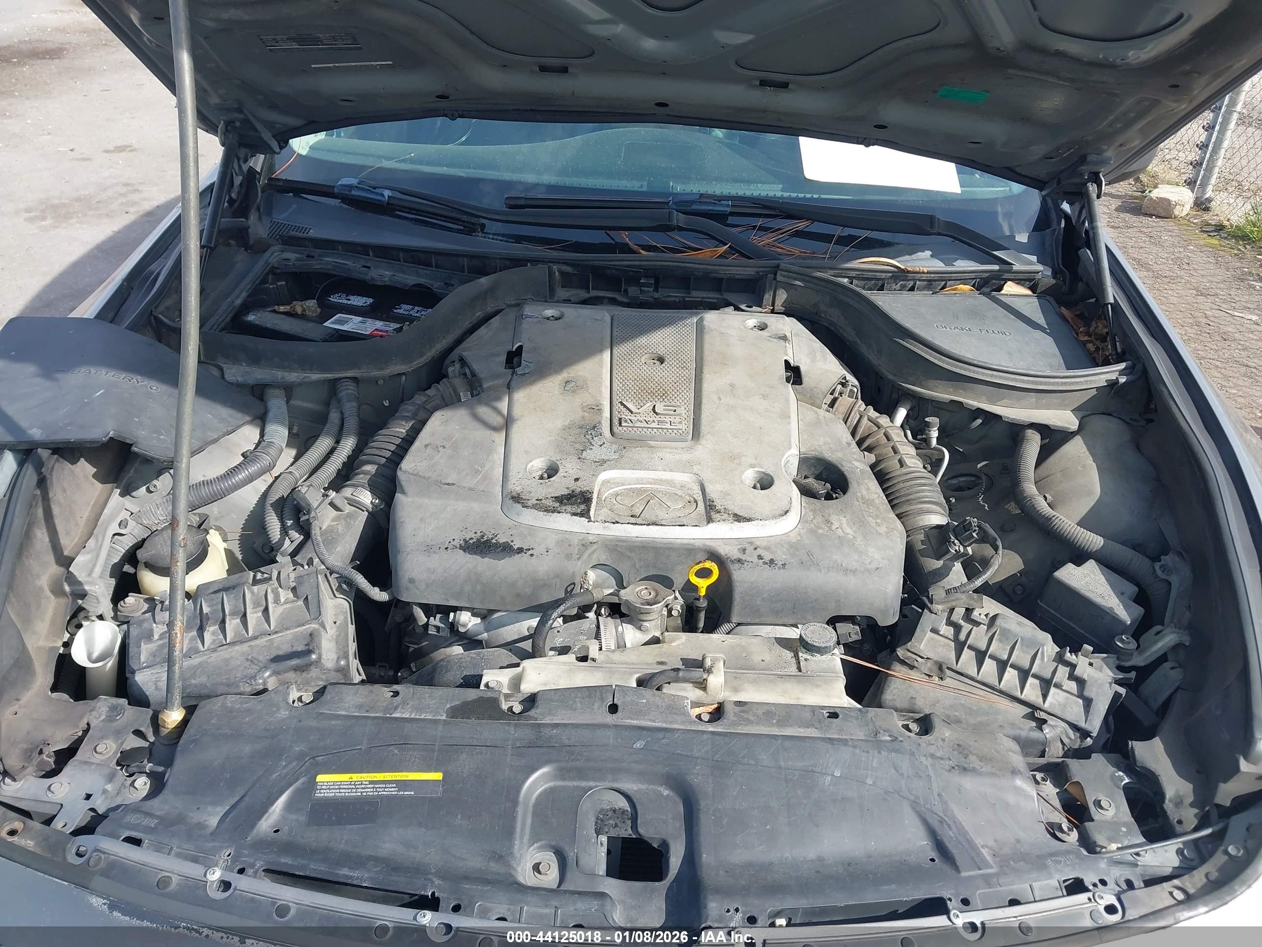 INFINITI G37 image 10