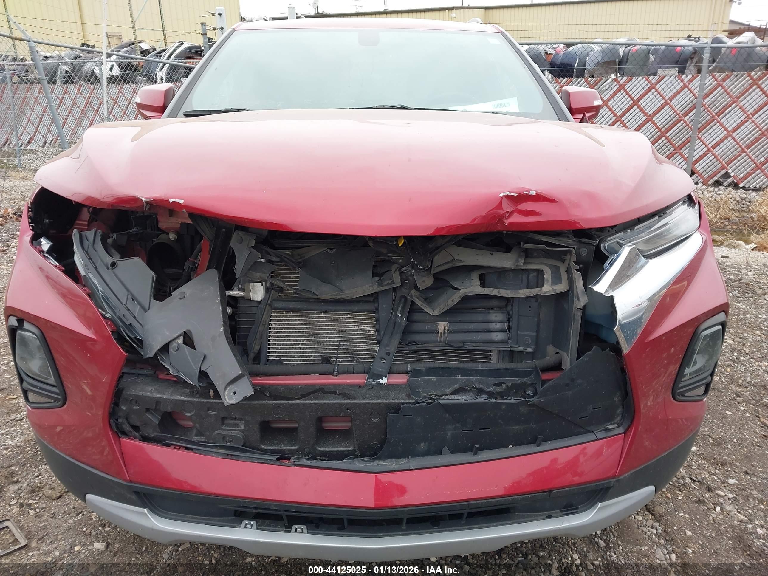 CHEVROLET BLAZER image 6